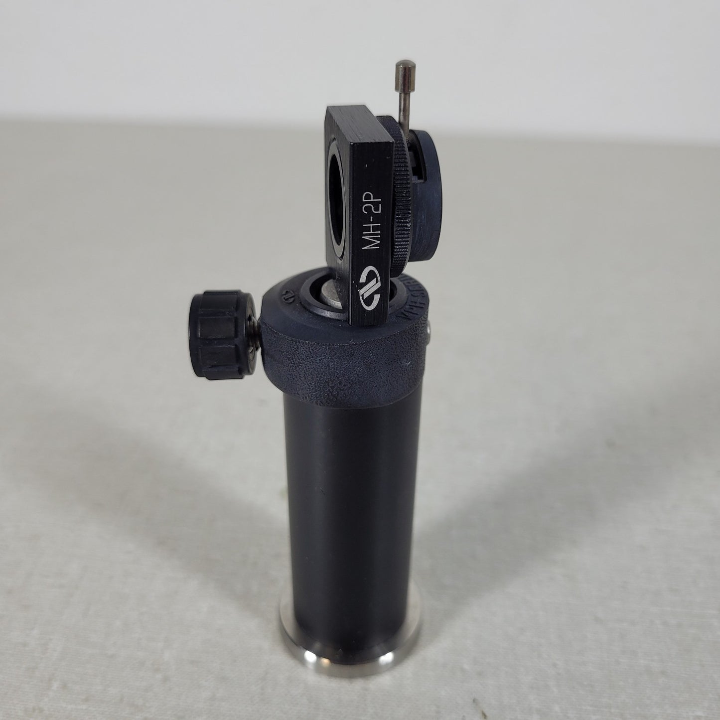 Newport Iris Diaphram 1-11mm Aperture MH-2P Lens Mount VPH-3 Post Holder