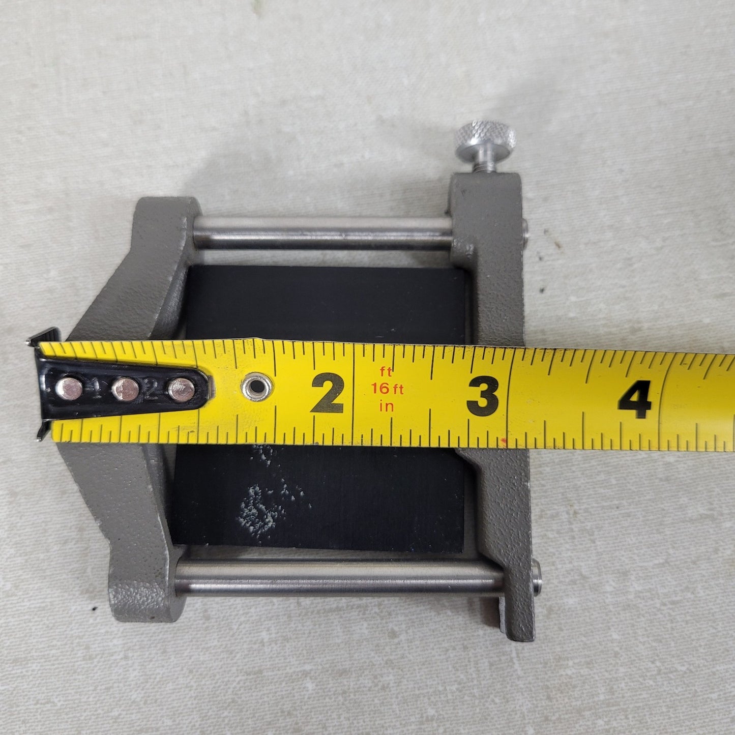 Unbranded Optical Element Holder w/ 600 micrometer Foil Aperture