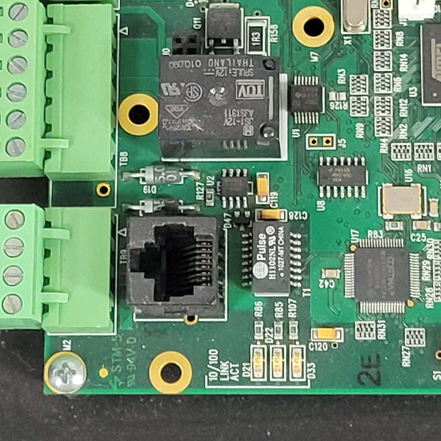 Keri NXT-4D-X 11351 Door Access Control Board with Enclosure No Lock On Box