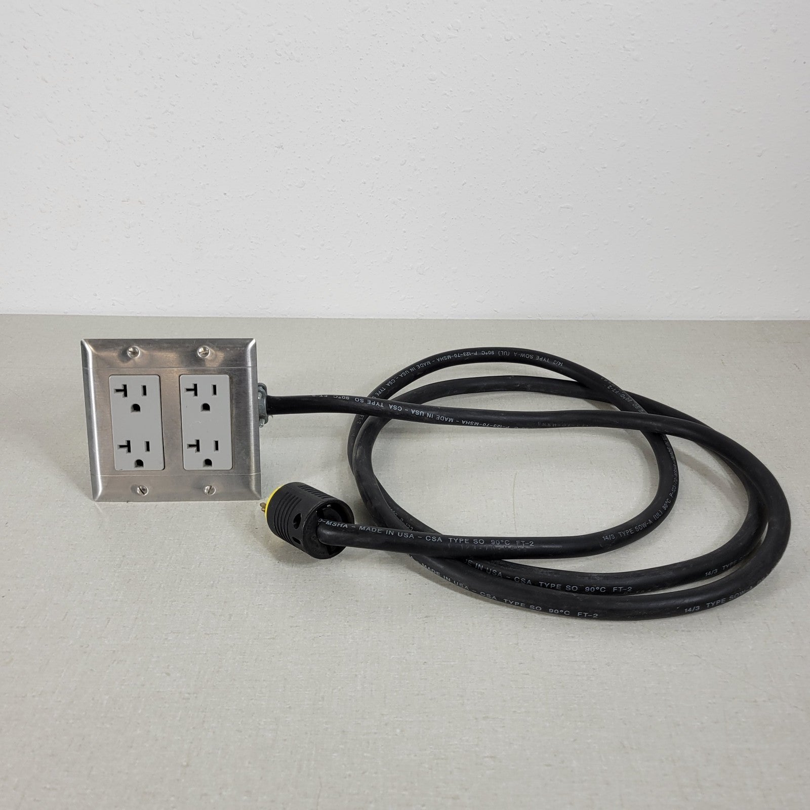Built-In Double-Gang Work Bench Outlet Box for Mains 120V 20Amp With C ...
