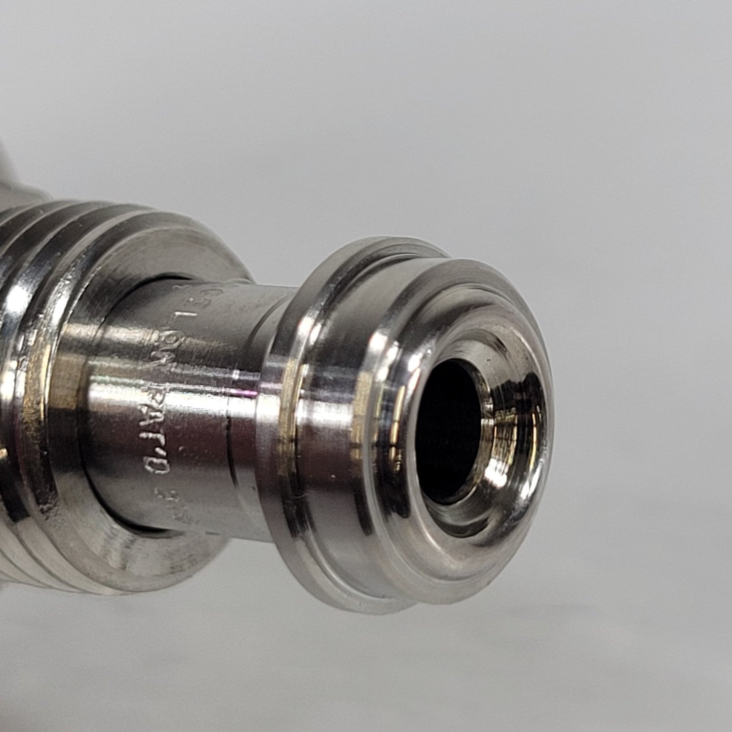 Swagelok 316 LBV High Vacuum Adapter 1/4" VCR Face Seal to ISO KF16 NW16 Flange