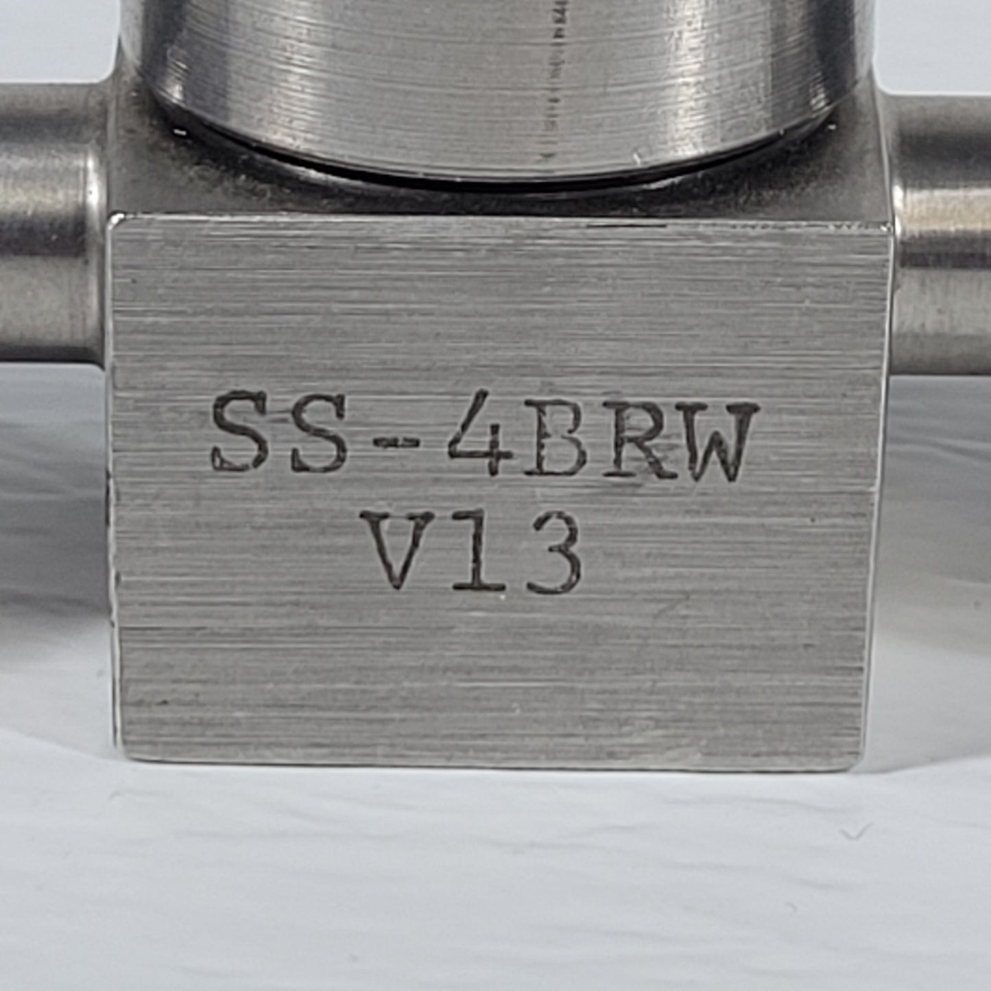 Nupro SS-4BRW V13 Bellows Valve  Stainless Steel VCR 316 1/4" Seal Fittings