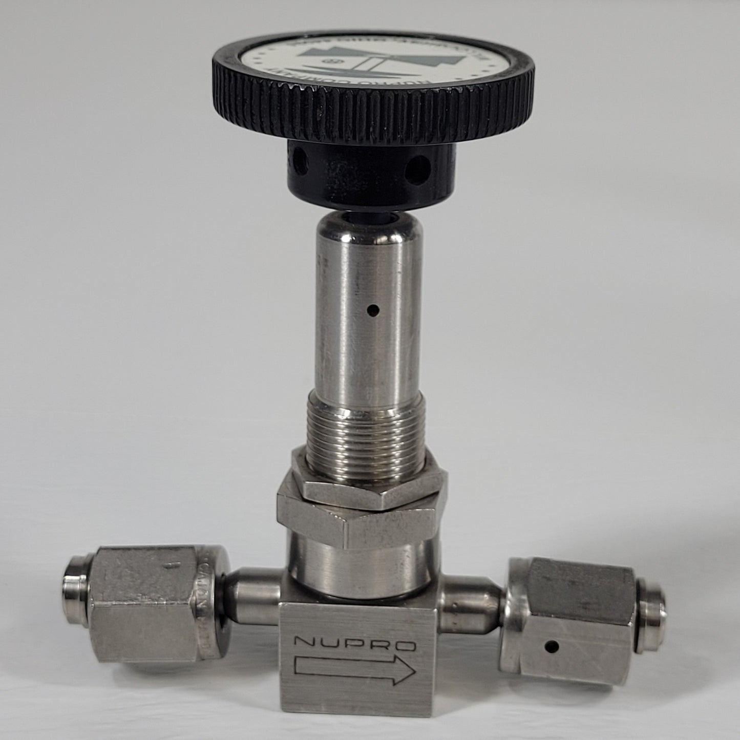 Nupro SS-4BRW V13 Bellows Valve  Stainless Steel VCR 316 1/4" Seal Fittings