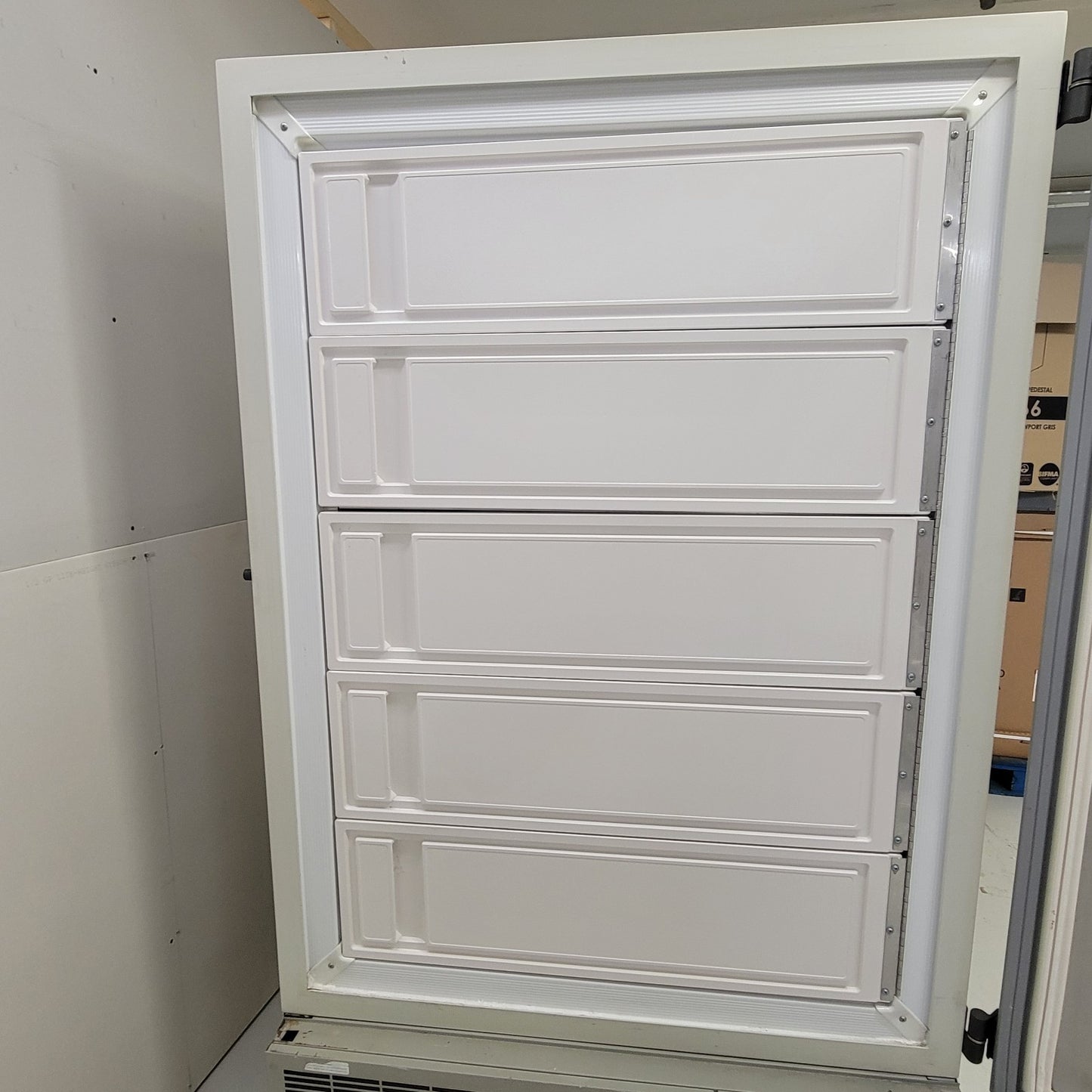 *PARTS* Thermo Revco Ultima II ULT2586-9-A35 Laboratory -86°C Freezer 5 Shelves