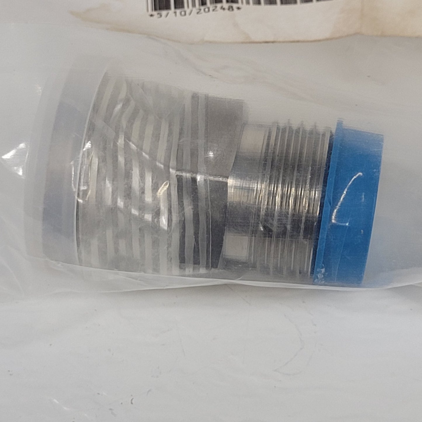 CompuVac A-KF16-.50VCRM Adaptor KF16 To 1/2 VCR Male 304SS High Vaccum NW16