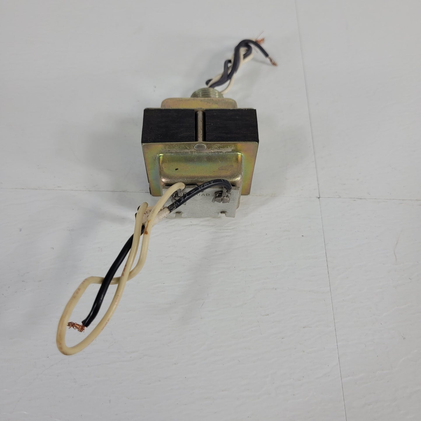 Johnson Controls Y61AF-2 Thermostat Voltage Transformer 120V To 25V 20VA 2-Wire