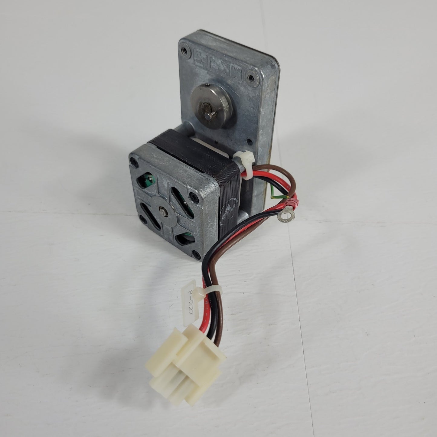 Merkle-Korff Step Up Gear Motor 3410RP-064 115V .24A Belt Pulley Molex Connector