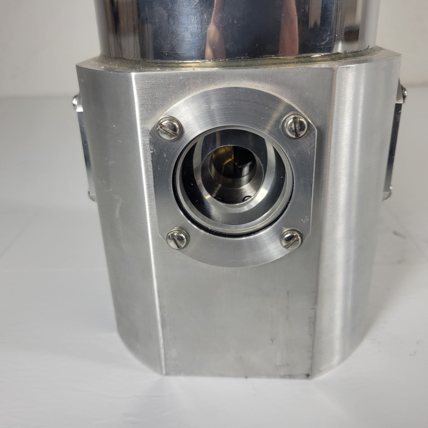 Janis Research SuperTran-VP STVP-100 Continuous Flow Optical Cryostat