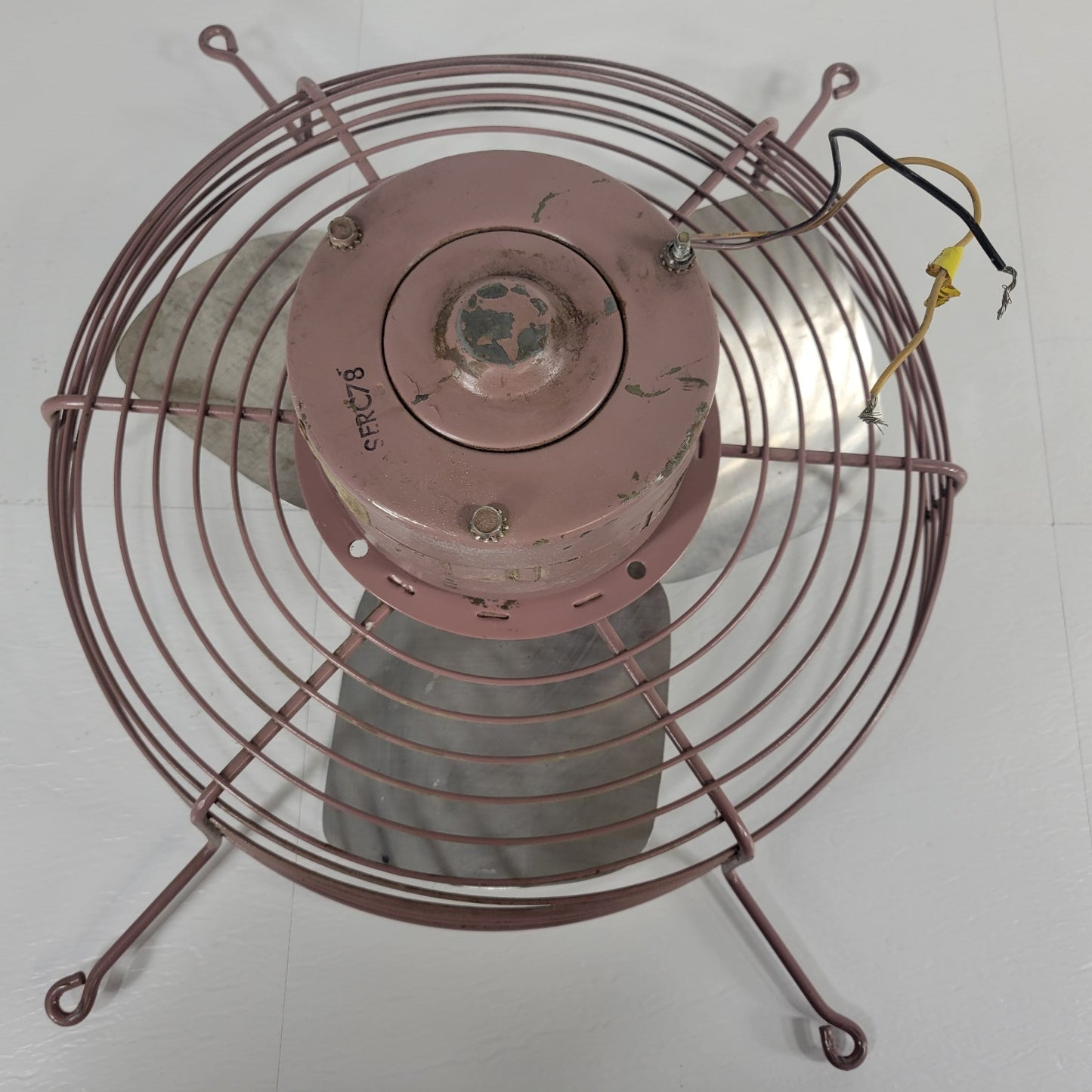 Westinghouse Reznor 170-45330 AC Motor Fan 115V 1.3AV 1050RPM Type FE w/ Cage