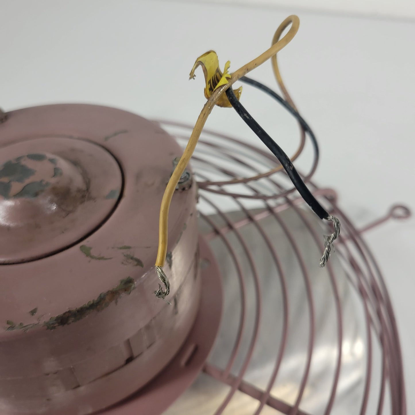Westinghouse Reznor 170-45330 AC Motor Fan 115V 1.3AV 1050RPM Type FE w/ Cage