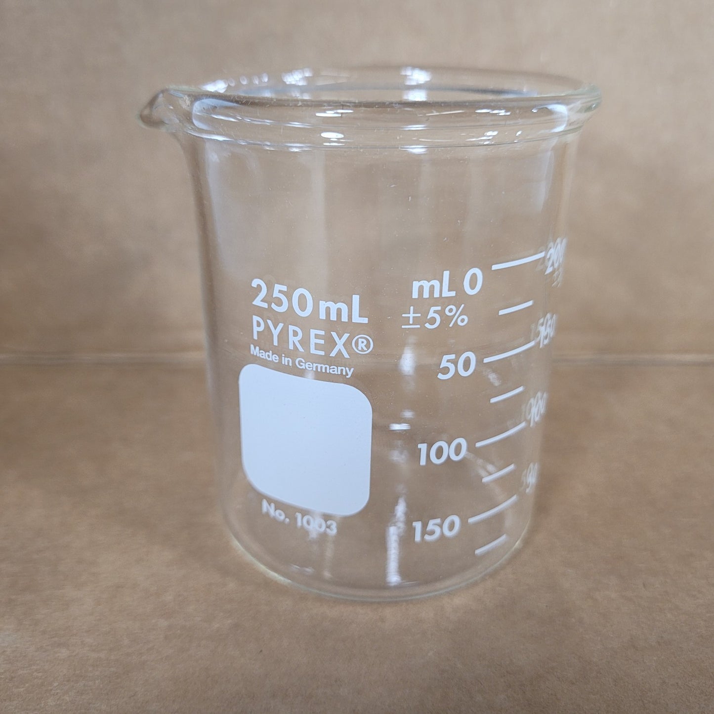 Corning Pyrex 250mL 1003-250 Griffin Beaker Glass Form Durable Heavy Duty 11pk