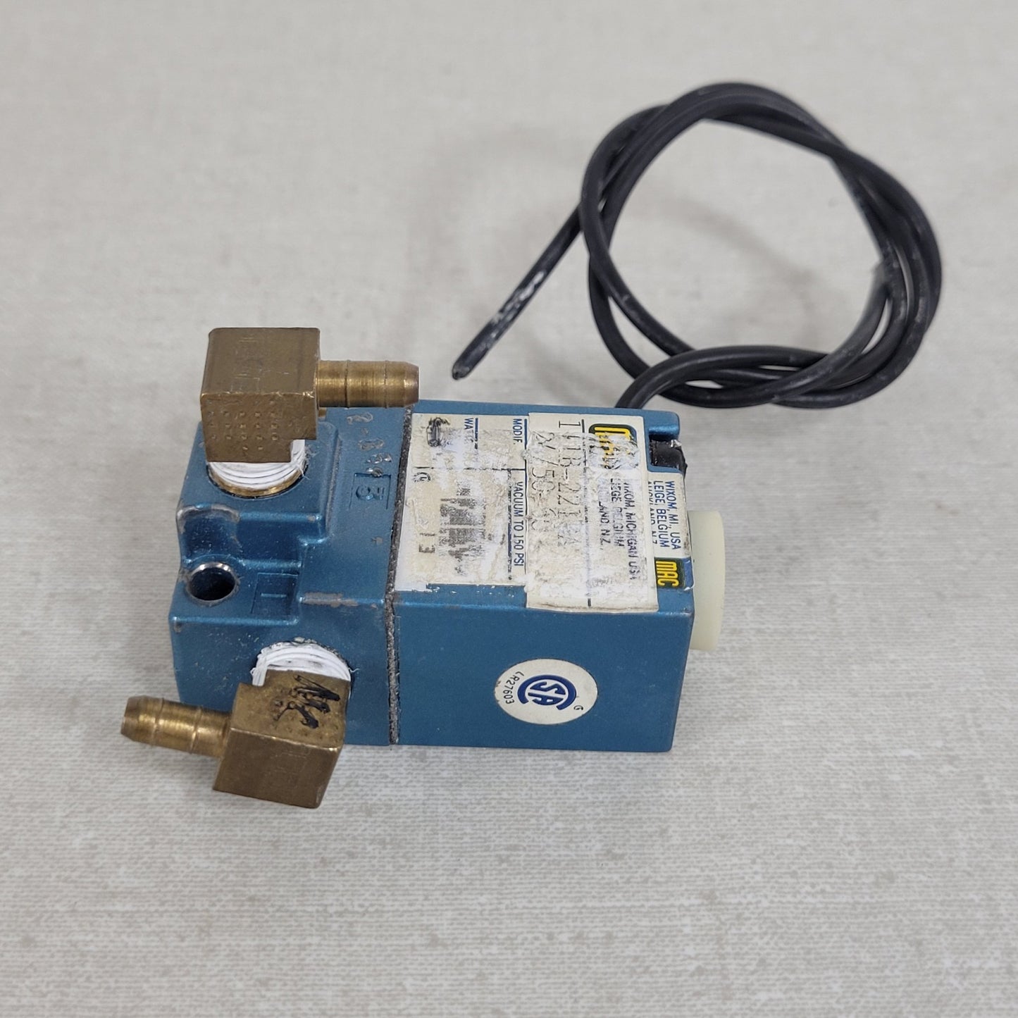 MAC Vacuum Solenoid Valve 111B-221BA 24VAC 3 Way Manual Override