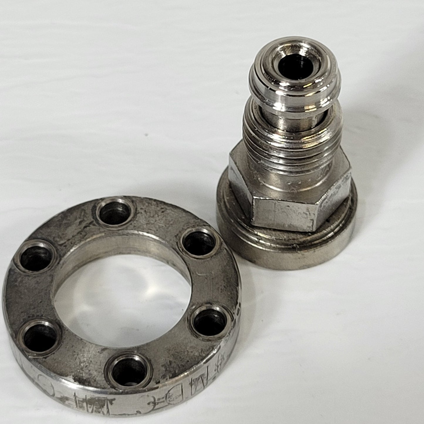 MDC 1.33" CF Conflat DN16CF To 1/4" Male VCR Adjustable Adapter High Vacuum SS