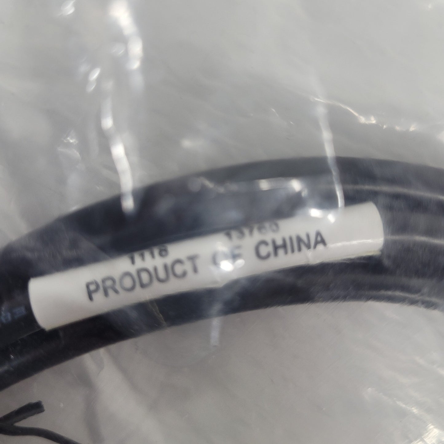 National Instruments 198506D-02 Locking USB Cable - USB A To Screw Lock USB B
