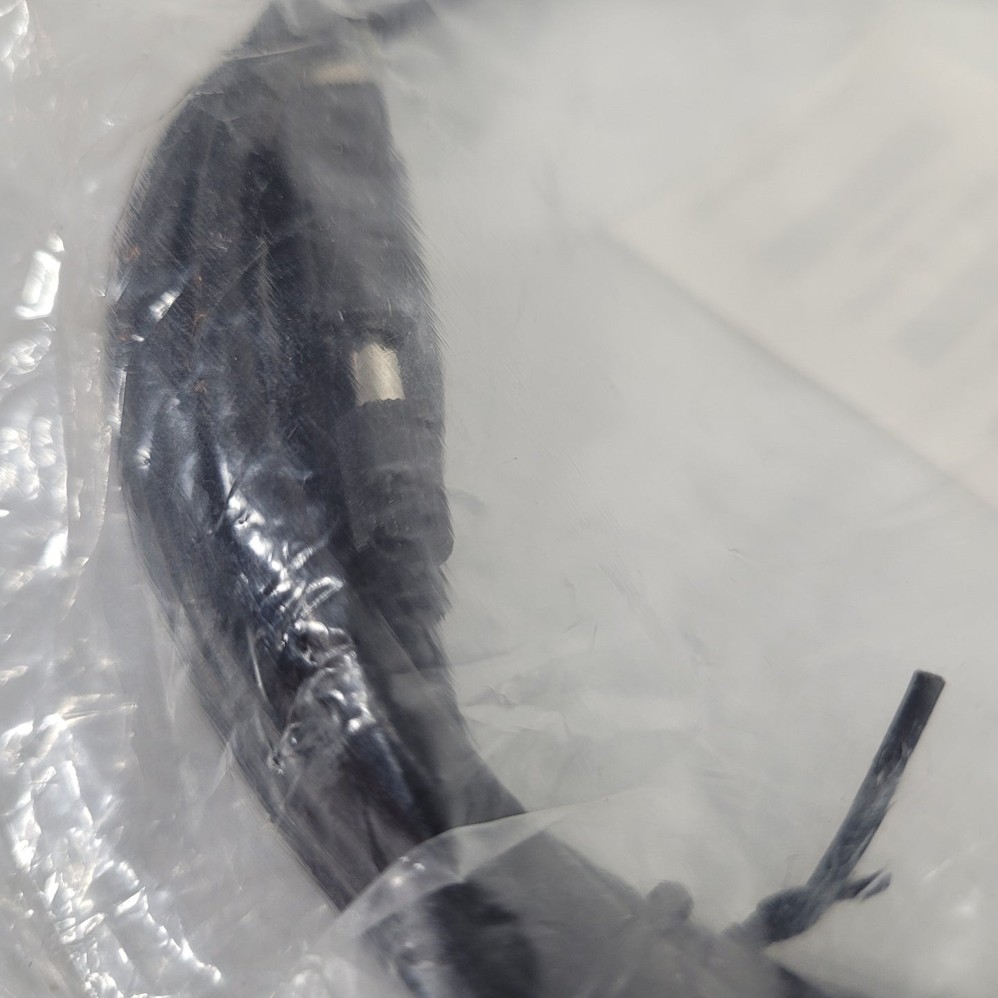 National Instruments 198506D-02 Locking USB Cable - USB A To Screw Lock USB B