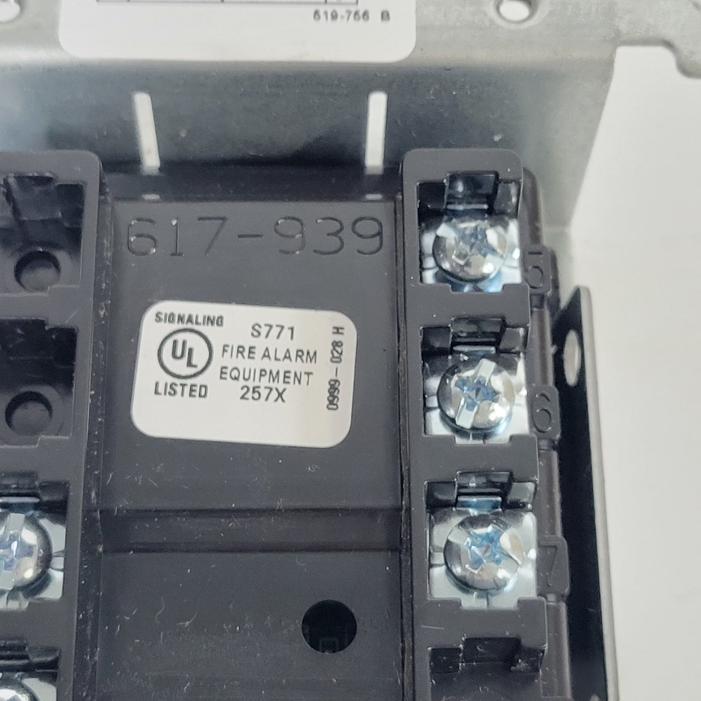 Simplex 4090-9002 Individual Addressable Relay Module BJ-8122
