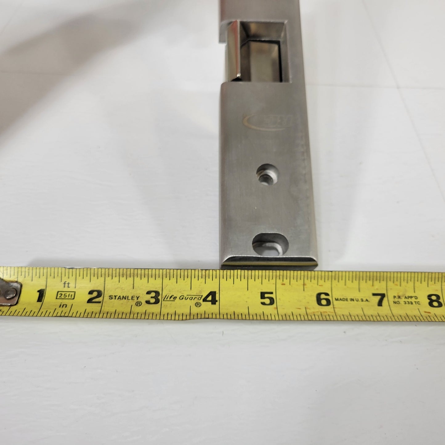 RCI 0161-08 Stainless Steel Electric Strike Plate 24V AC/DC Indoors 0616x08x32D