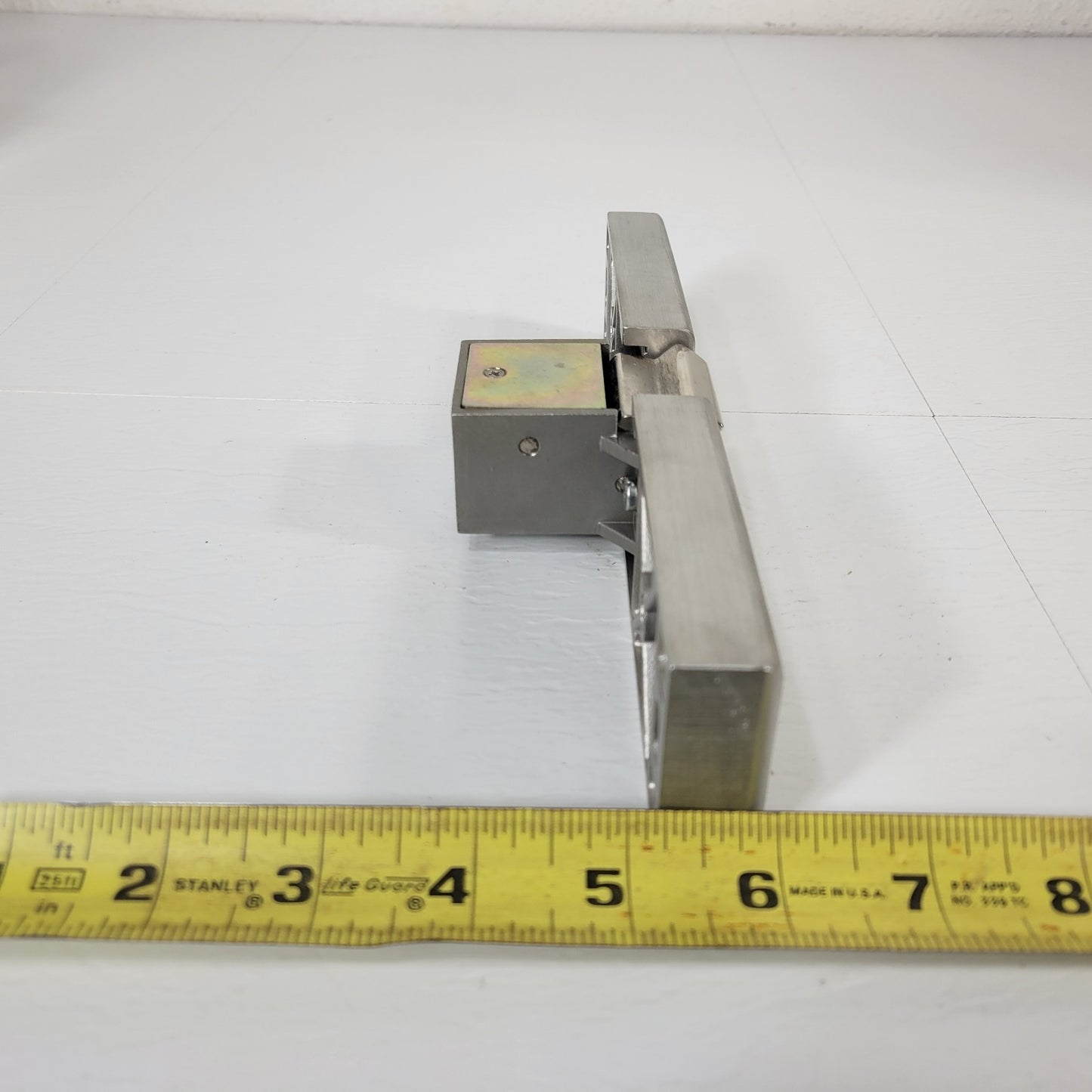 RCI 0161-08 Stainless Steel Electric Strike Plate 24V AC/DC Indoors 0616x08x32D