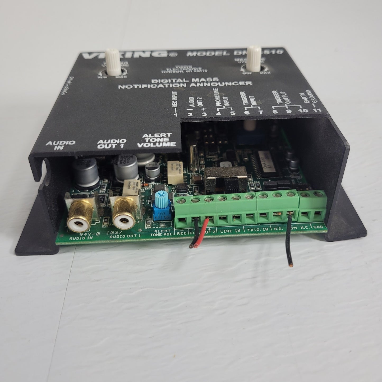 Viking Electronics DNA-510 Digital Mass Notification Announcer 13.8V AC