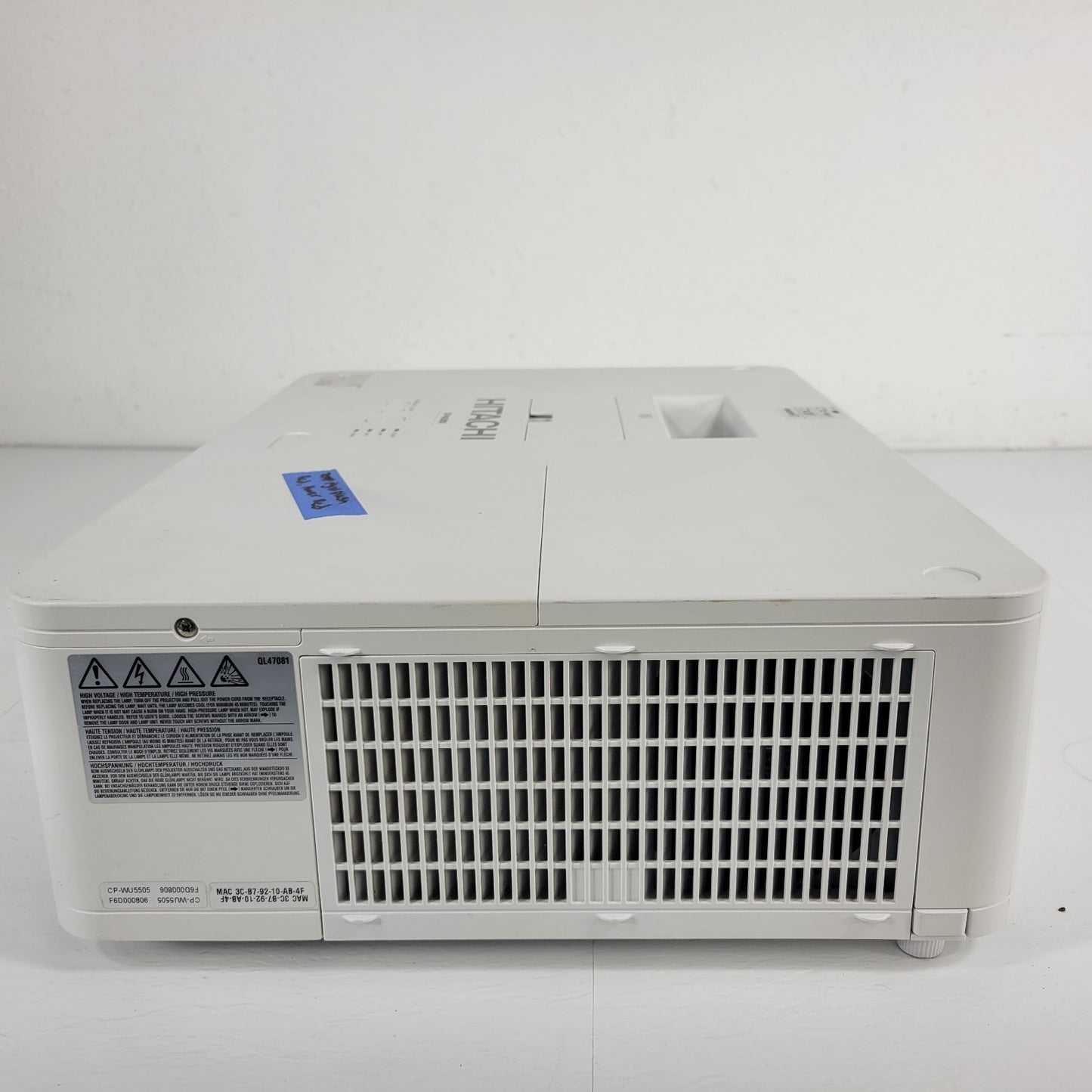 NOT WORKING Hitachi CP-WU5505 Conference Room Projector 1920x1200