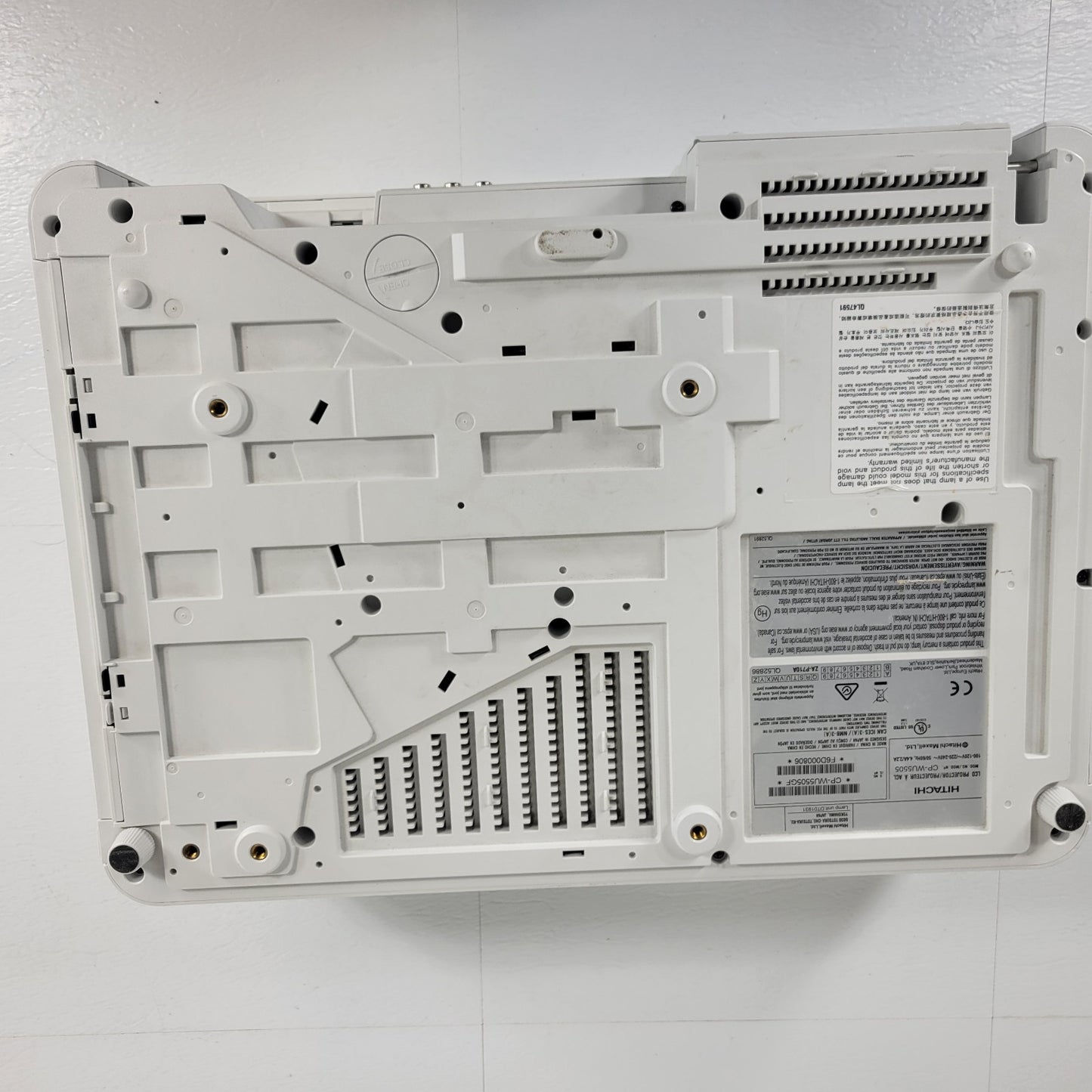 NOT WORKING Hitachi CP-WU5505 Conference Room Projector 1920x1200