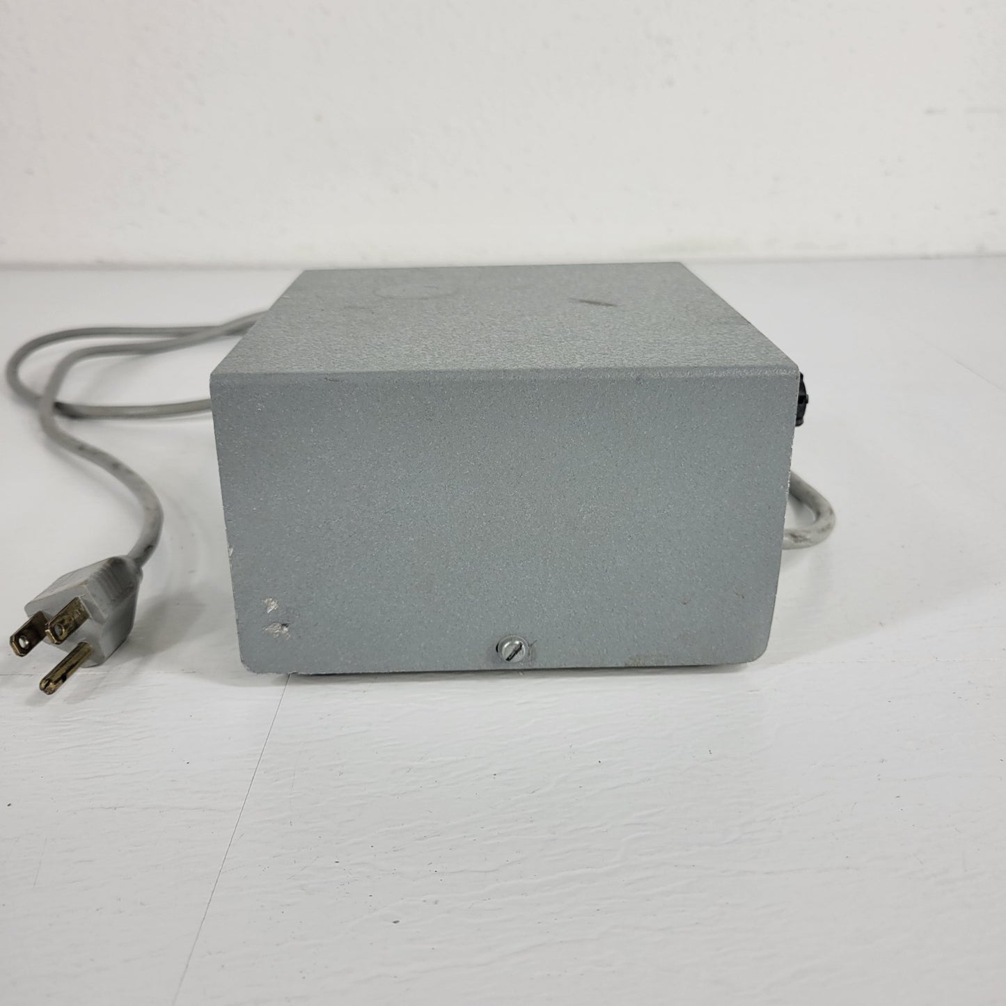 TESTED Vintage LEITZ 050260 Microscope Light Power Supply 15V AC Voltage Source