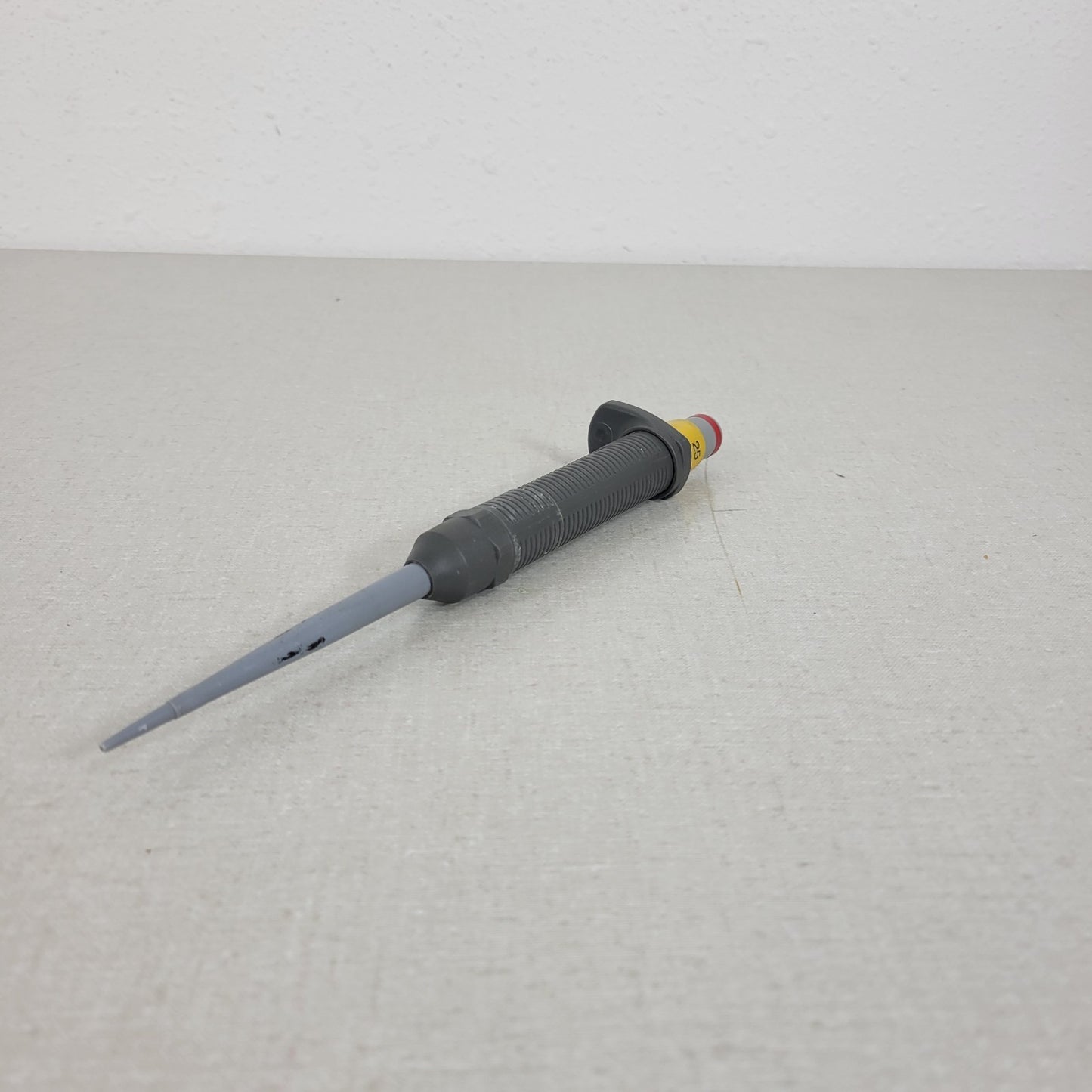 Vintange EPPENDORF 3130 Standard Pipette 25 uL Pipettor Pipet