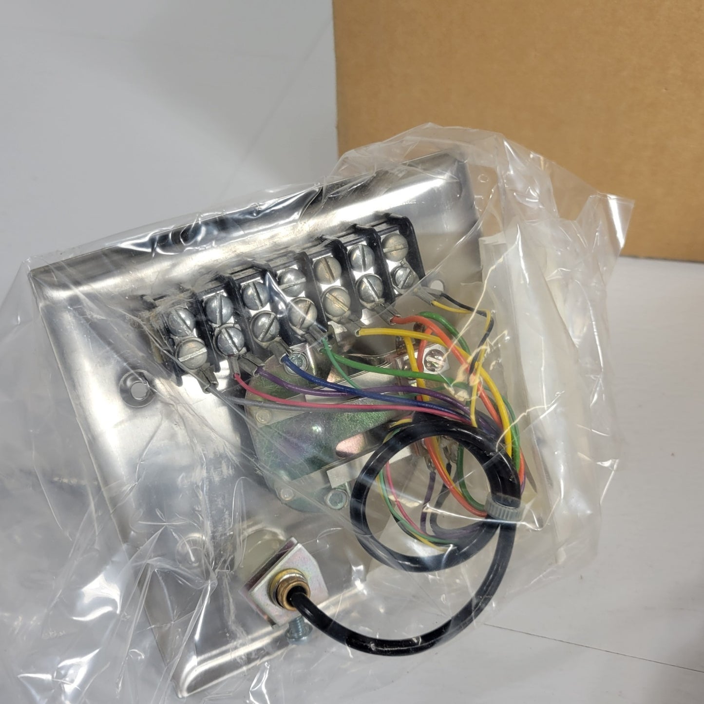 Lowell TTP-2BG Telephone Handset Hookswitch With Metal Coil Cable Tan Phone