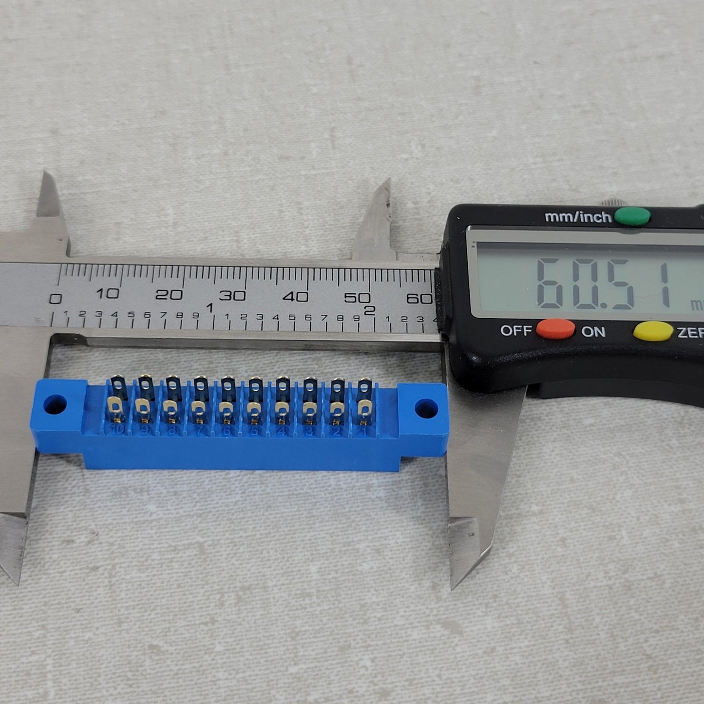 805 Series 3.96mm Pitch 20P Card Edge Connectors B Type Connector