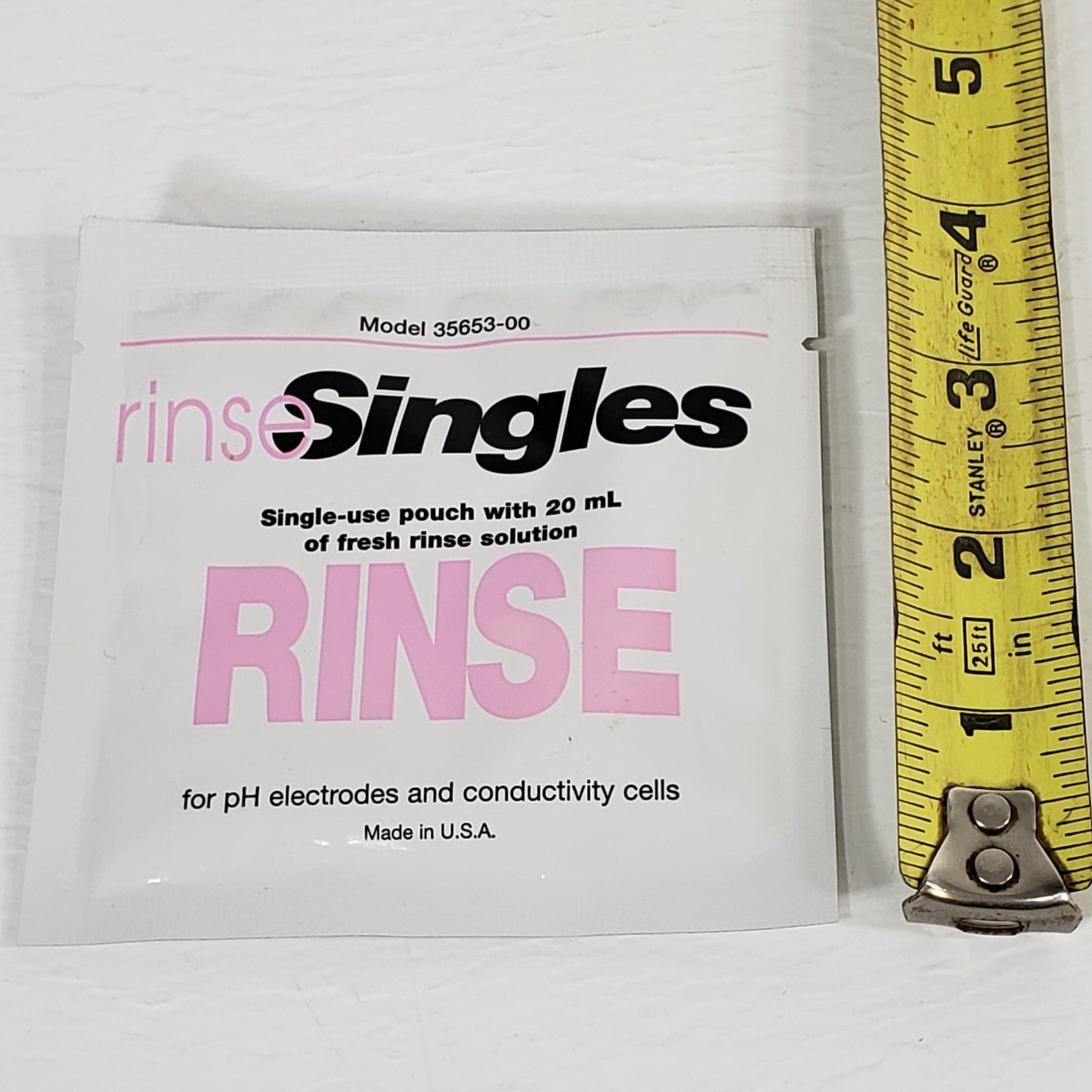 KCI 3M Fill Solution And 100% Deionized Water Single Use Pouch For PH Meters