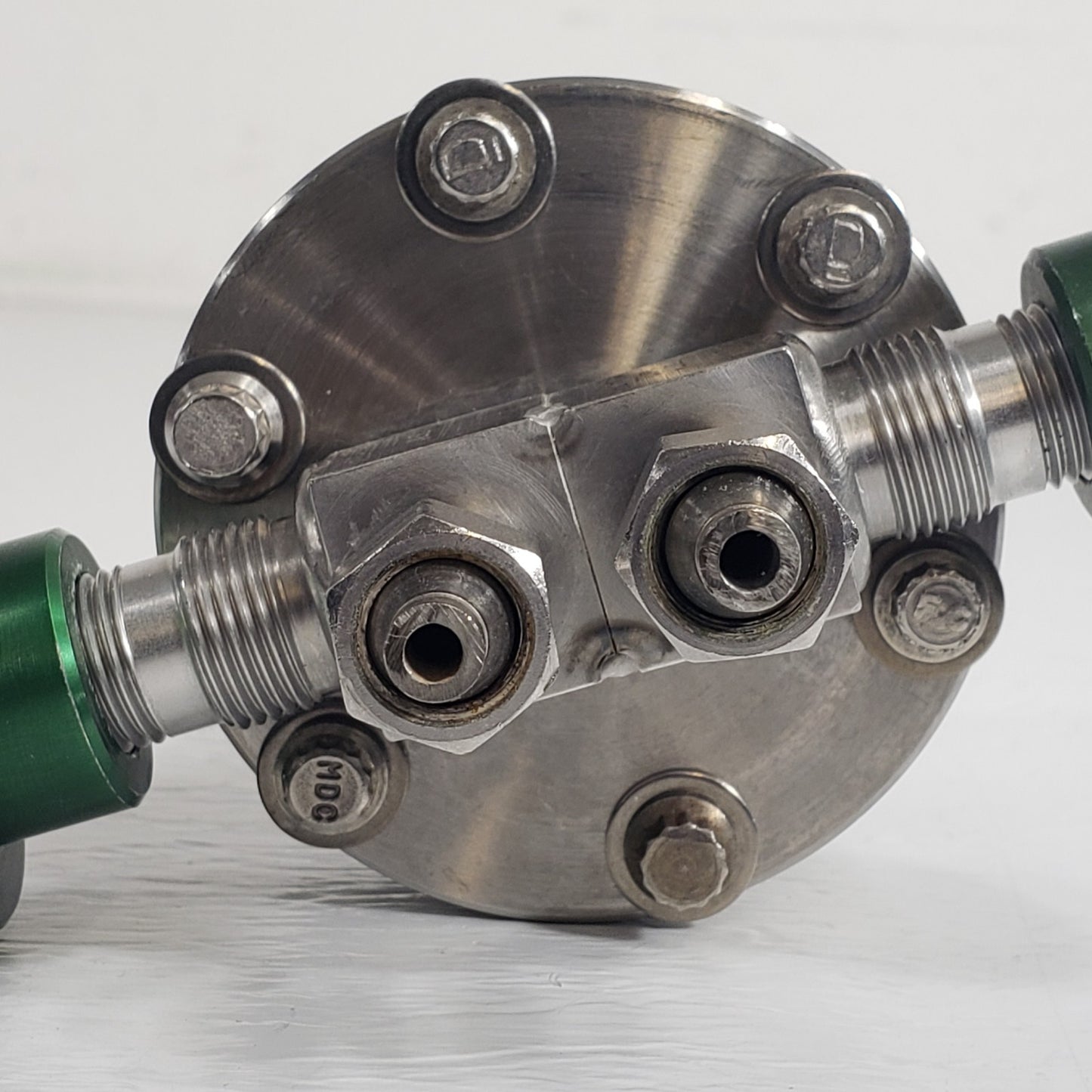 Organometallic Liquid Bubbler for Vapor Phase Deposition Valved 2.75" CF Conflat