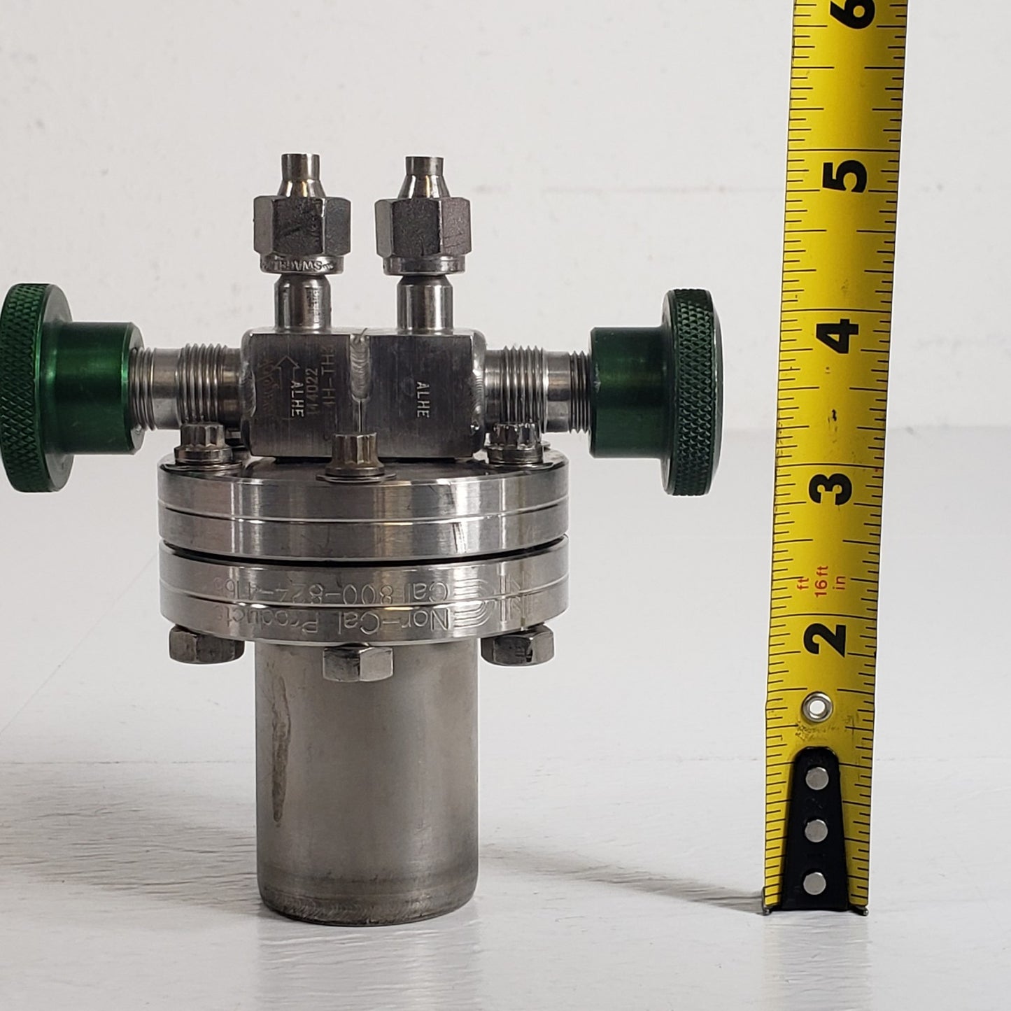 Organometallic Liquid Bubbler for Vapor Phase Deposition Valved 2.75" CF Conflat