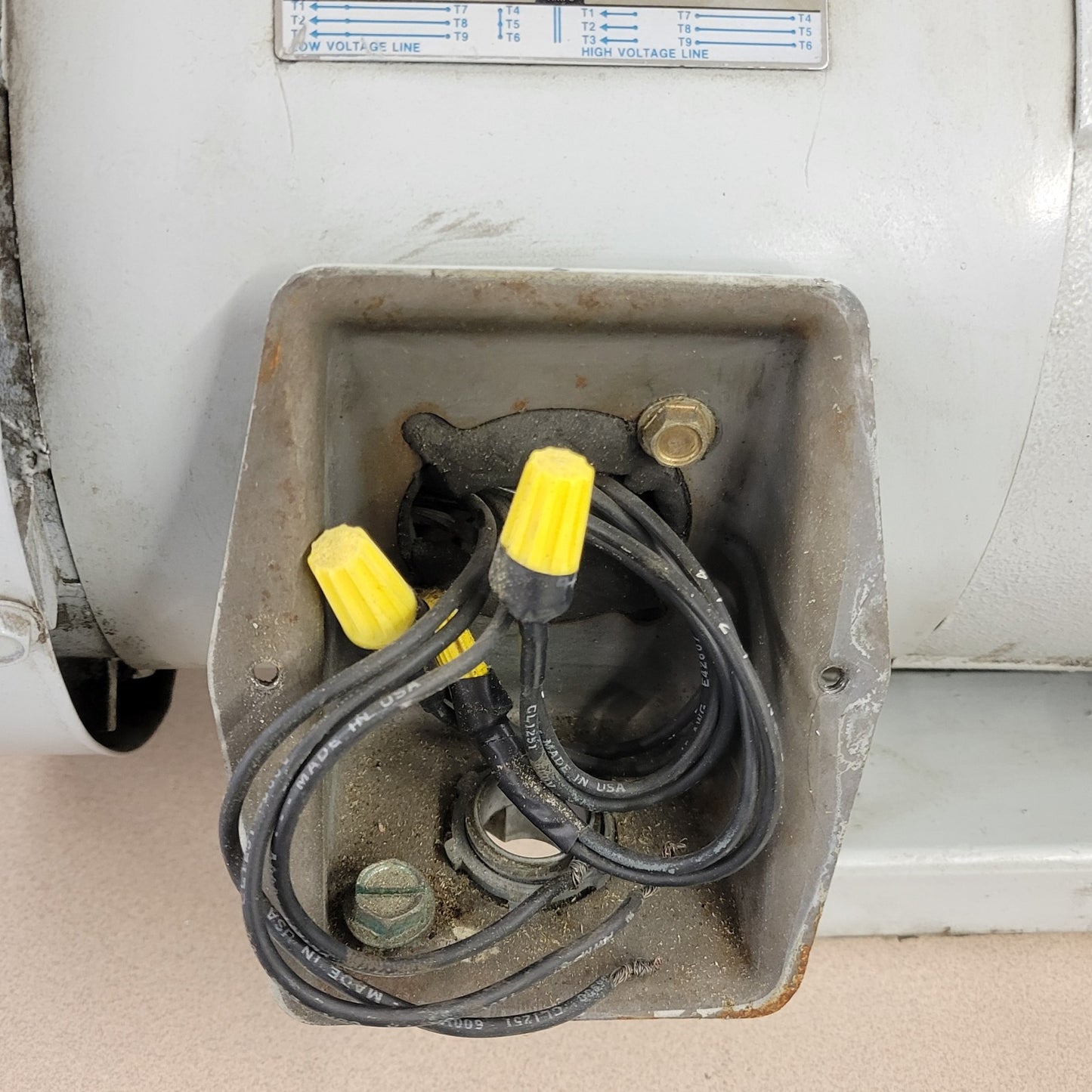 Leybold D90A Rotary Vane Vacuum Pump Dual Stage 3 Phase 3HP ISO KF40 NW40