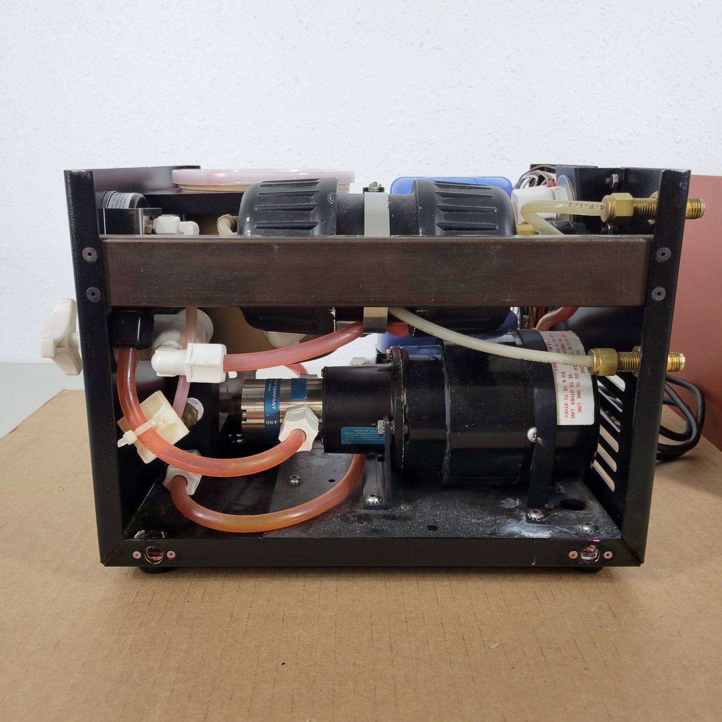 TESTED WORKING Coherent 5920 Dye Circulator Jet and Pump Loops 1 Quart Tank