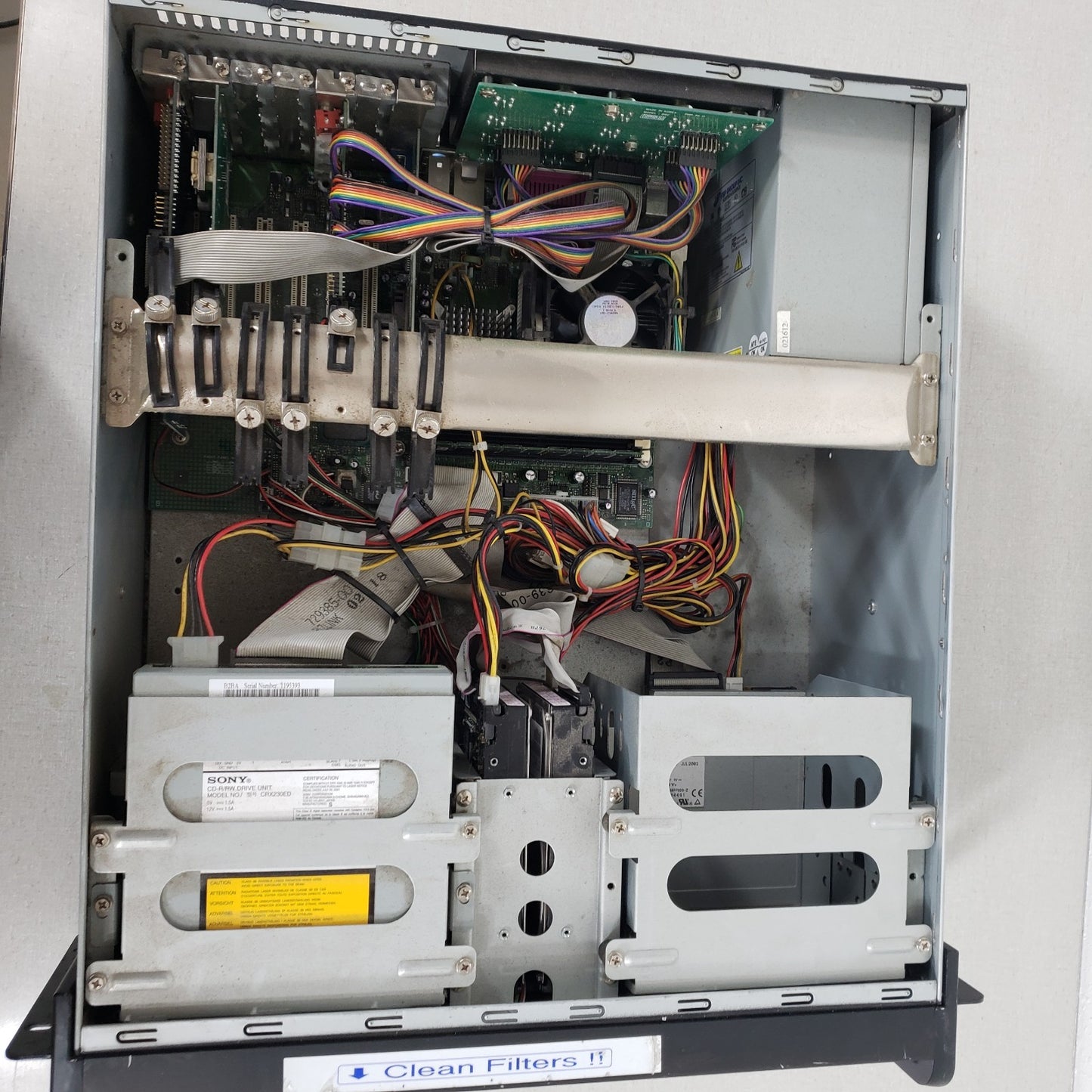 4U CCTV Controller Rack Mount BNC Connectors Handles With Camera Software Win2k