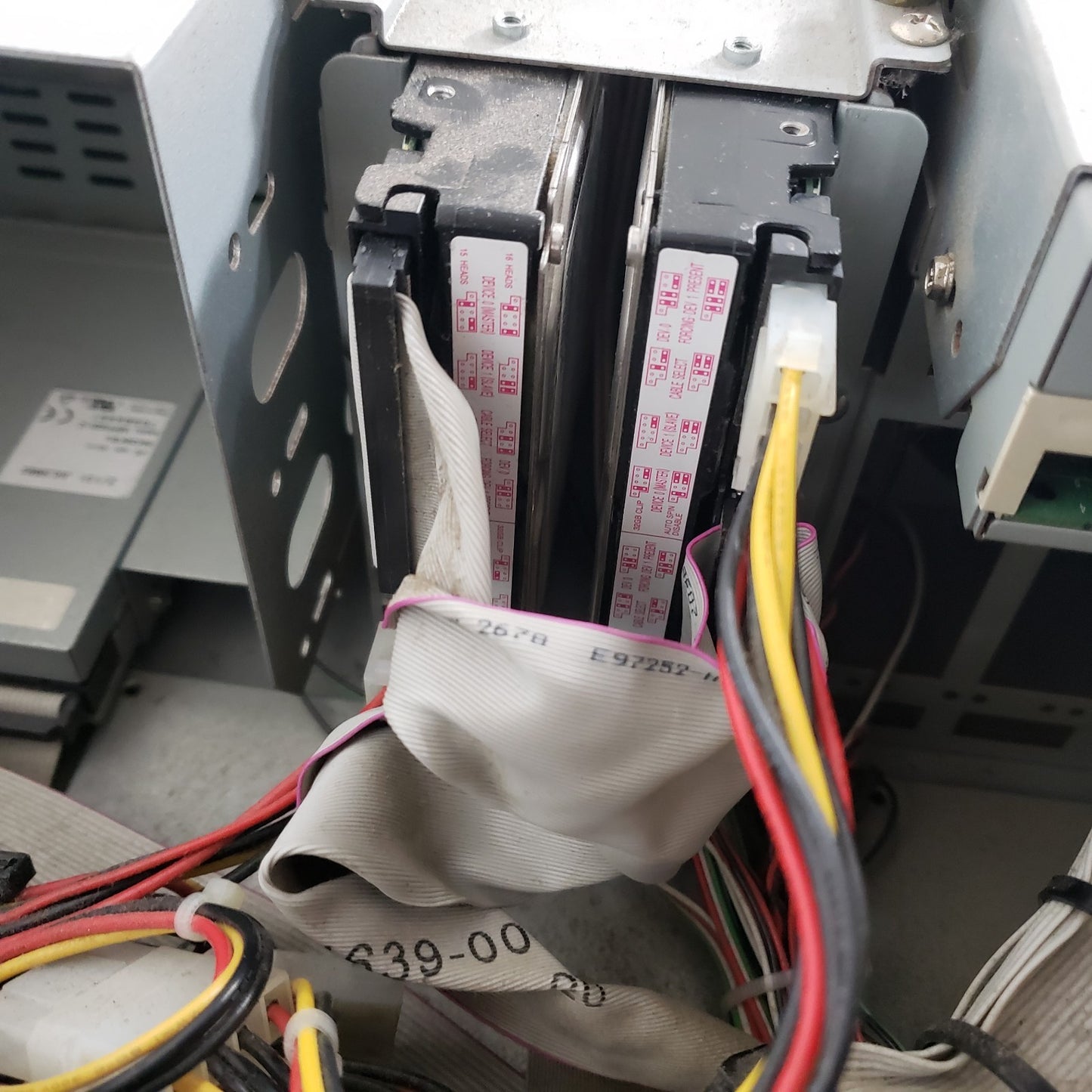 4U CCTV Controller Rack Mount BNC Connectors Handles With Camera Software Win2k