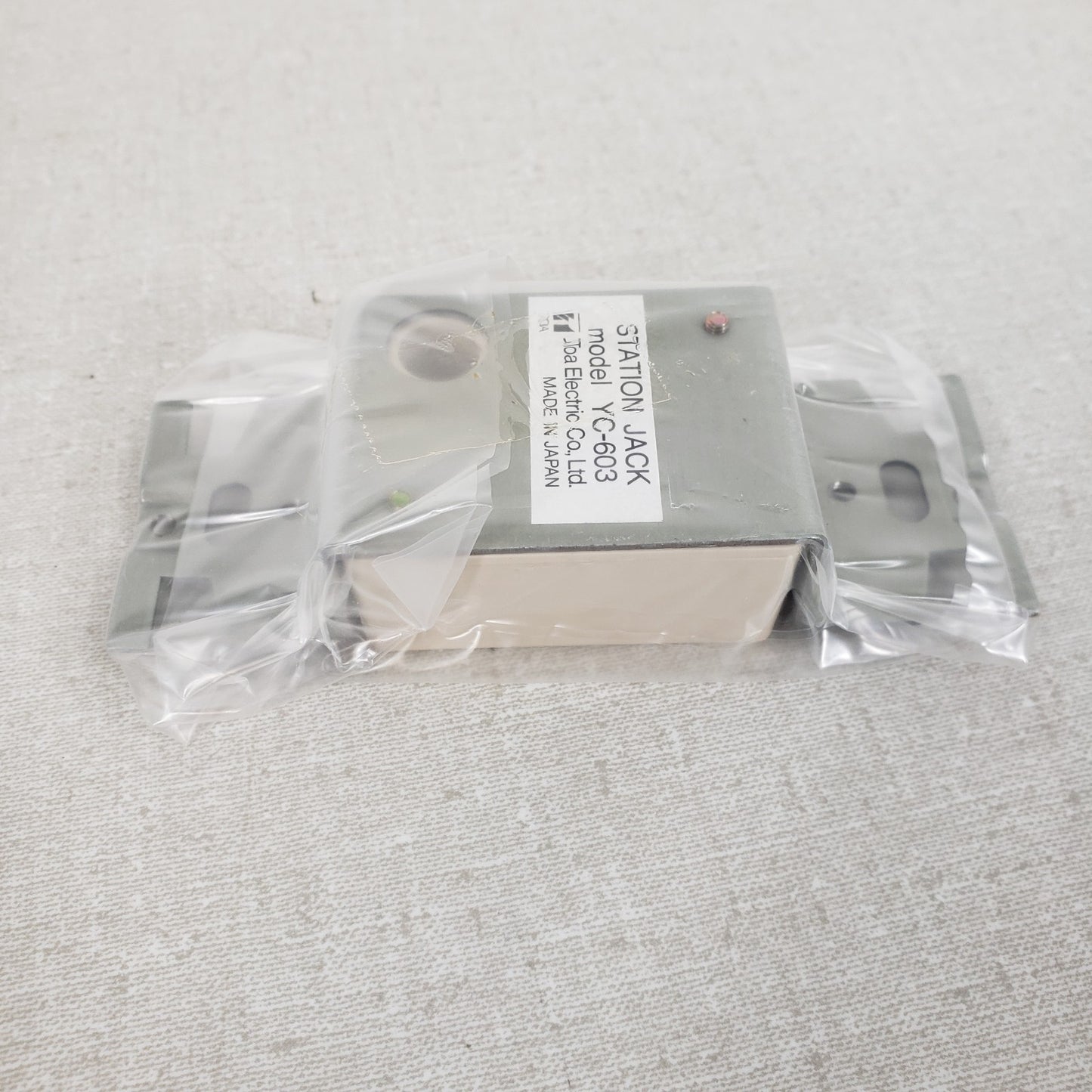 TOA Electric YC-603 Station  Jack Mount and Faceplate w/ Female facing Outwards
