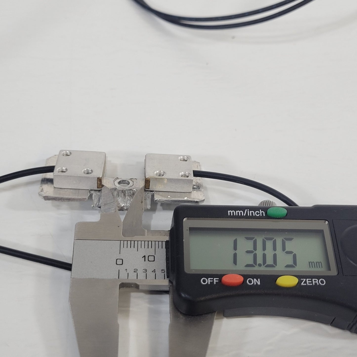 Banner Engineering Fiber Optic Sensor D12DAB6FPQ5 Diffuse Reflective Sensor