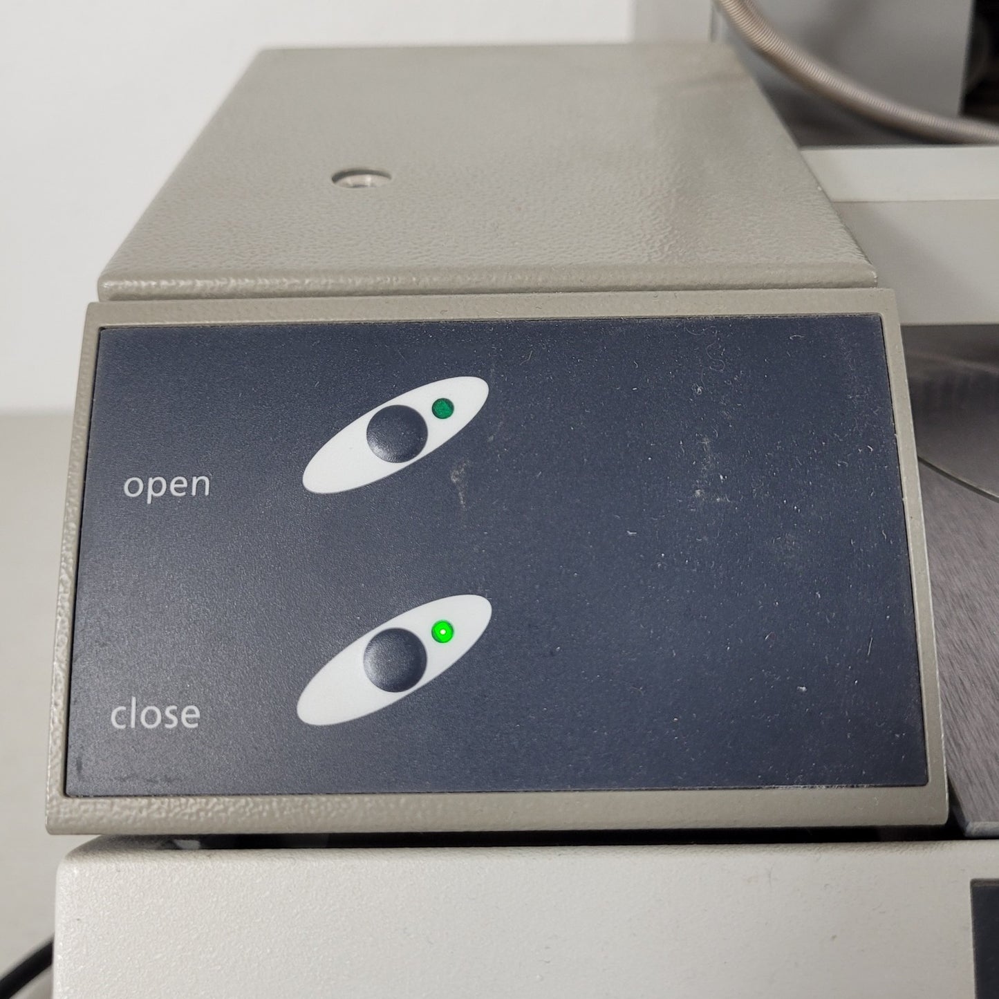 Netzsch TH-209-F1 Iris Thermogravimetric Analyzer TGA w Automatic Sample Changer