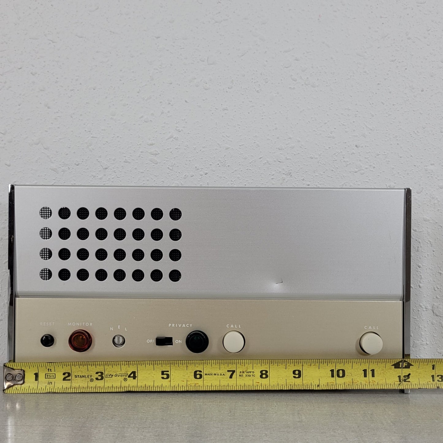 Ekatacom Nurse Call Box SP-HGB-200-NEL-PV Fisher Berkeley 2505 Brushed Metal