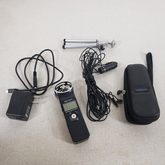 Zoom H1 Kit Handy Portable Digital Recorder With Case Lavalier Mic Charge Tripod