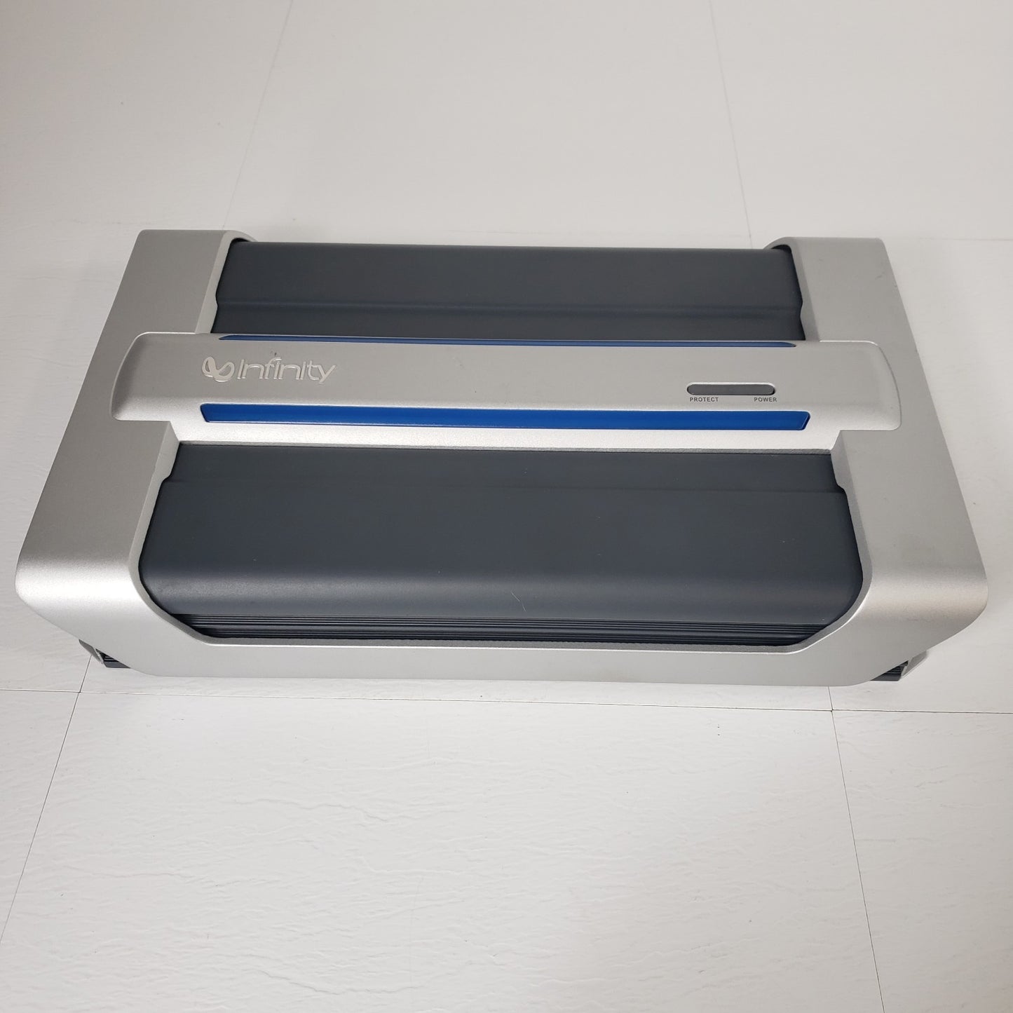 Infinity Harman Reference 1600a Car Speaker Subwoofer Amplifier 12V 600W