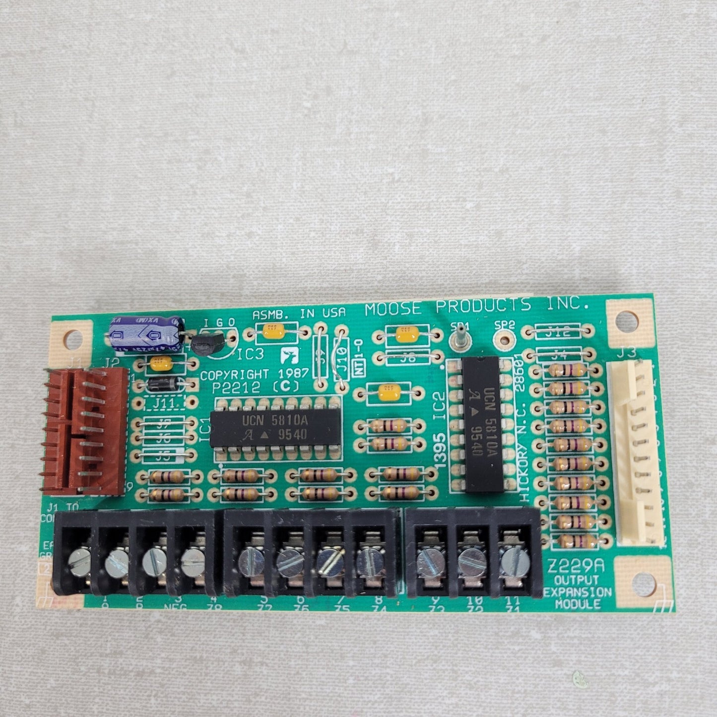 Moose Z229A 20 +12Vdc Outputs Expansion Module 13.8 V Input 8 Zone Control