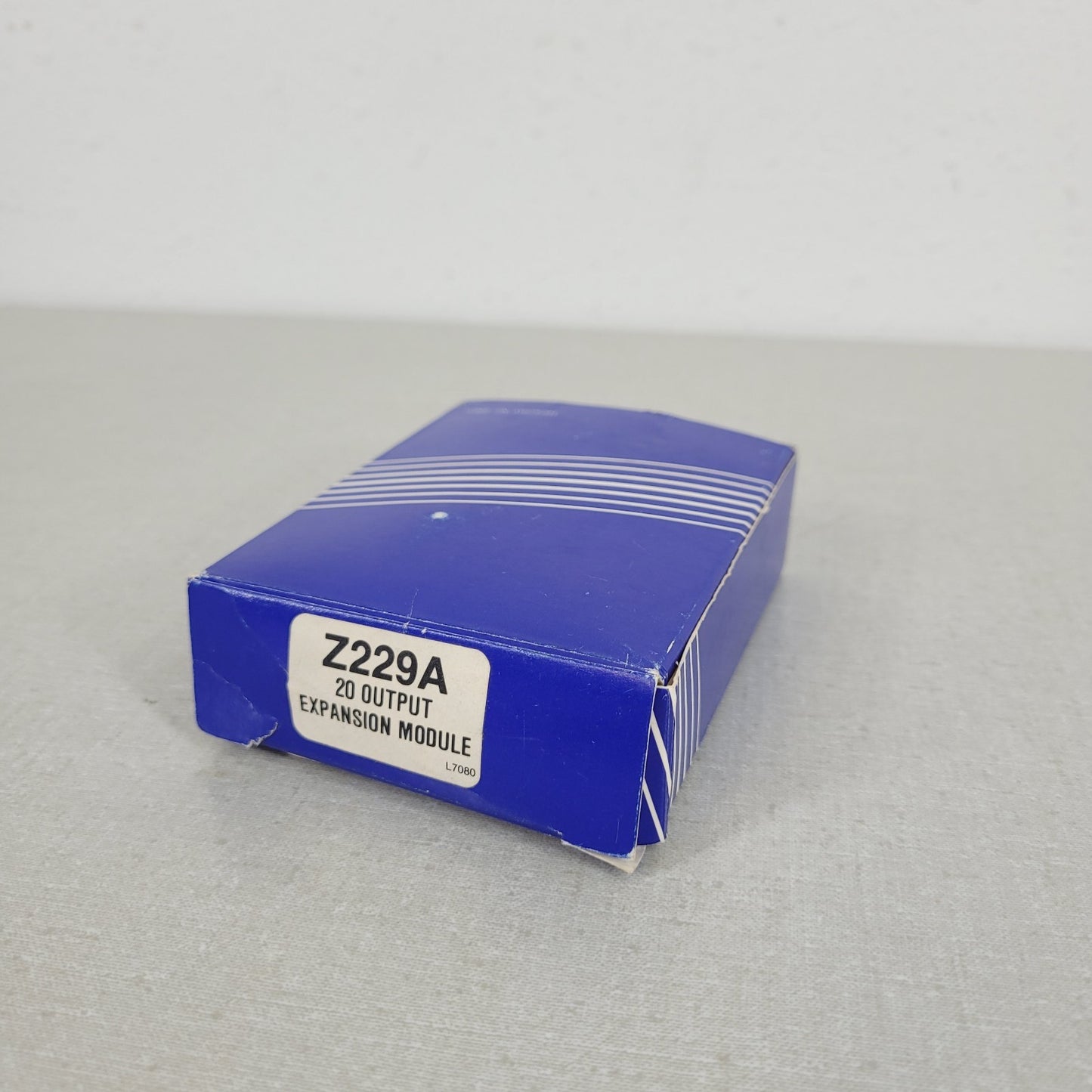 Moose Z229A 20 +12Vdc Outputs Expansion Module 13.8 V Input 8 Zone Control