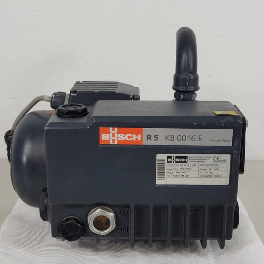 Busch R5 KB 0016 E Vacuum Pump 3-Phase Power 220V Rotary Vane Industrial System