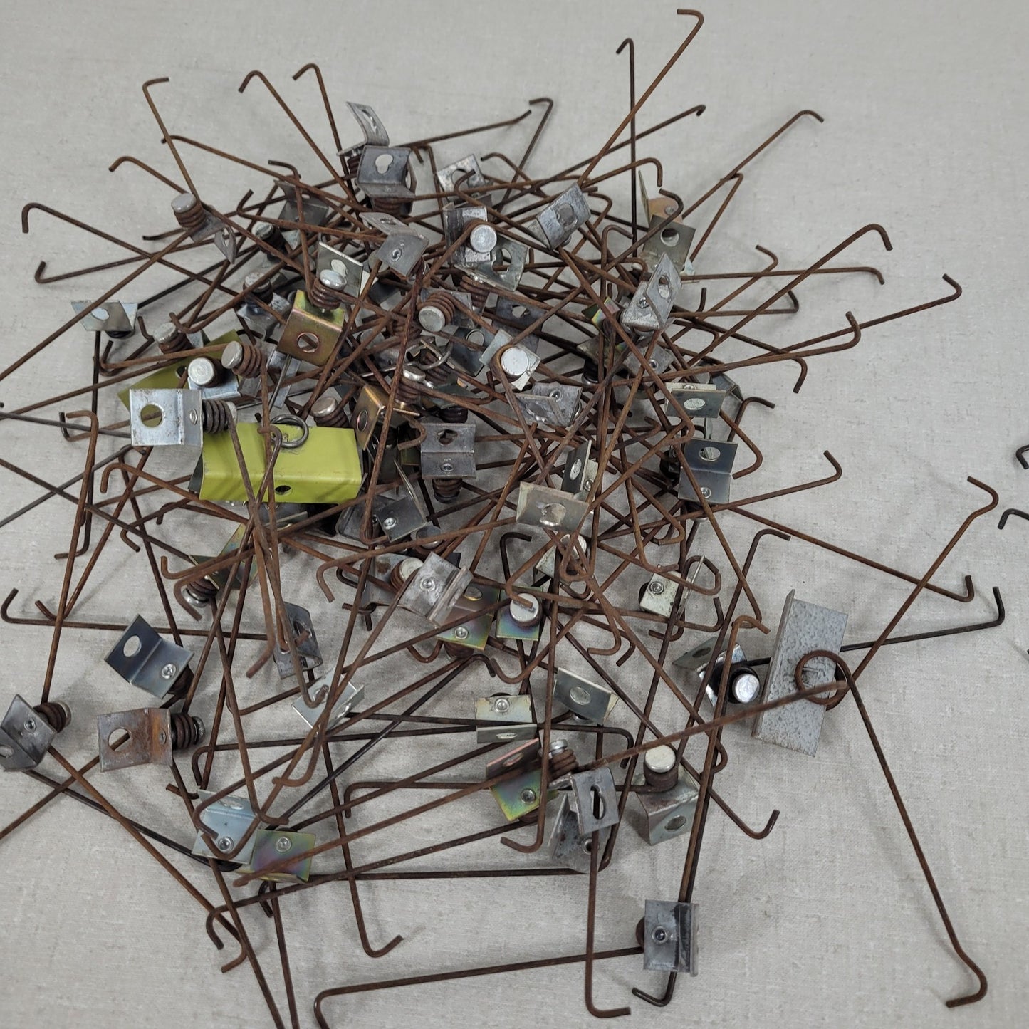 Lot 90 Of Speaker Hangers For Mounting Ceiling Speaker 8" Speakers