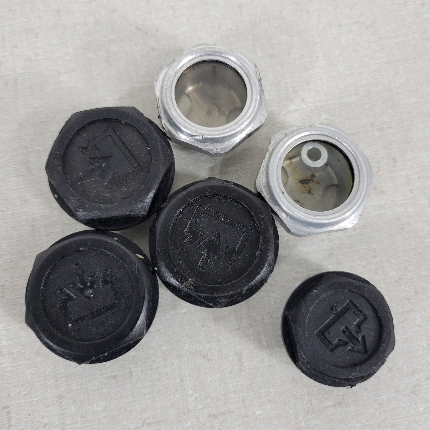 Lot of Parts For Busch R5 KB 0016 E 300 Industrial Vacuum Pump 3-Phase Power