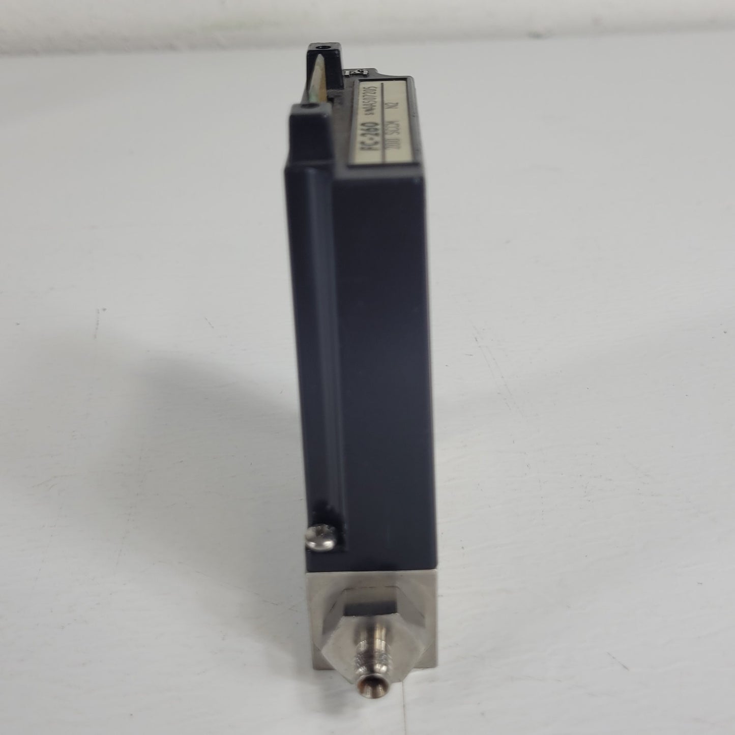 Tylan FC-260 200SCCM N2 Mass Flow Controller 150PSIG Flow Max elastomer-sealed