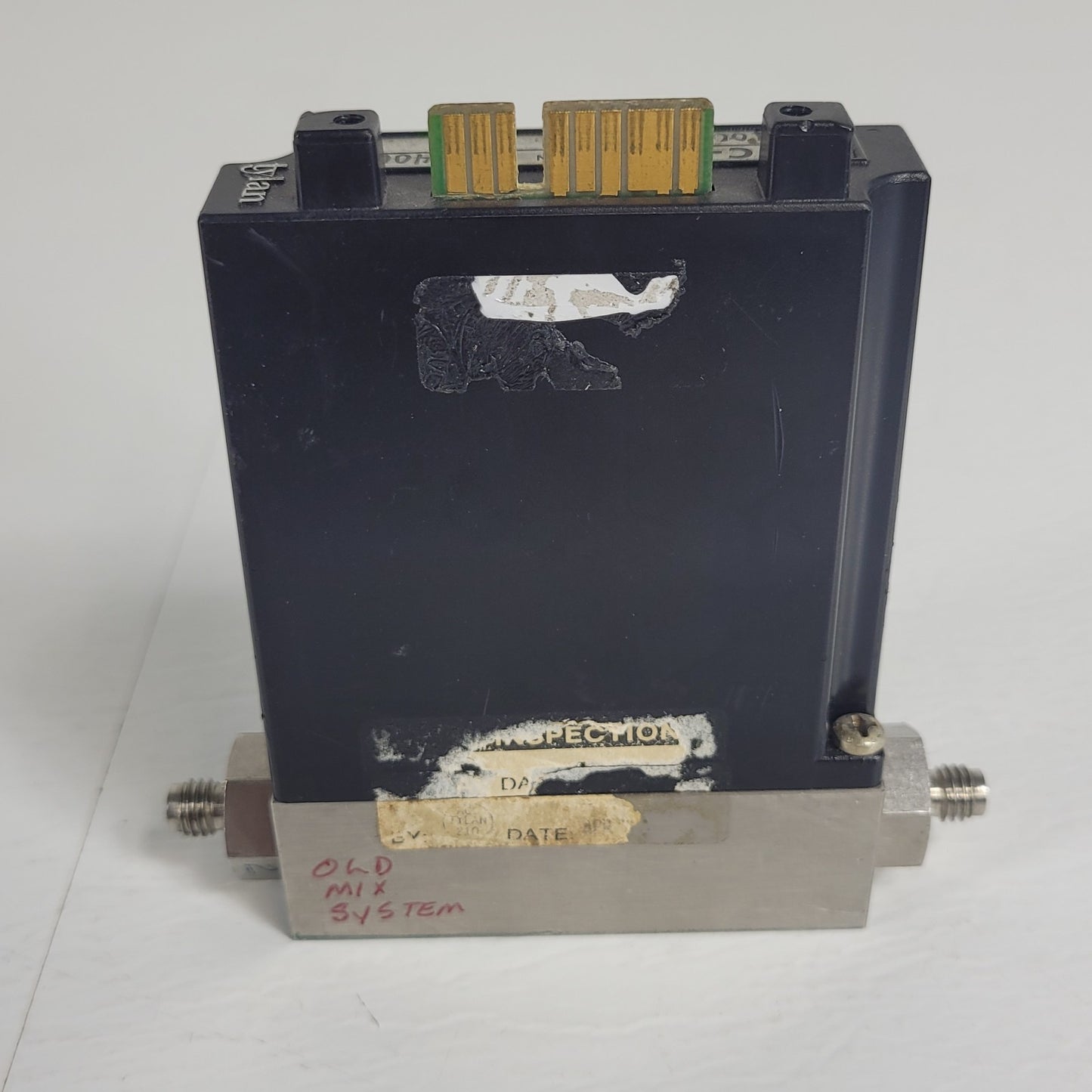 Tylan FC-260 100SCCM N2 Mass Flow Controller 150PSIG Flow Max elastomer-sealed