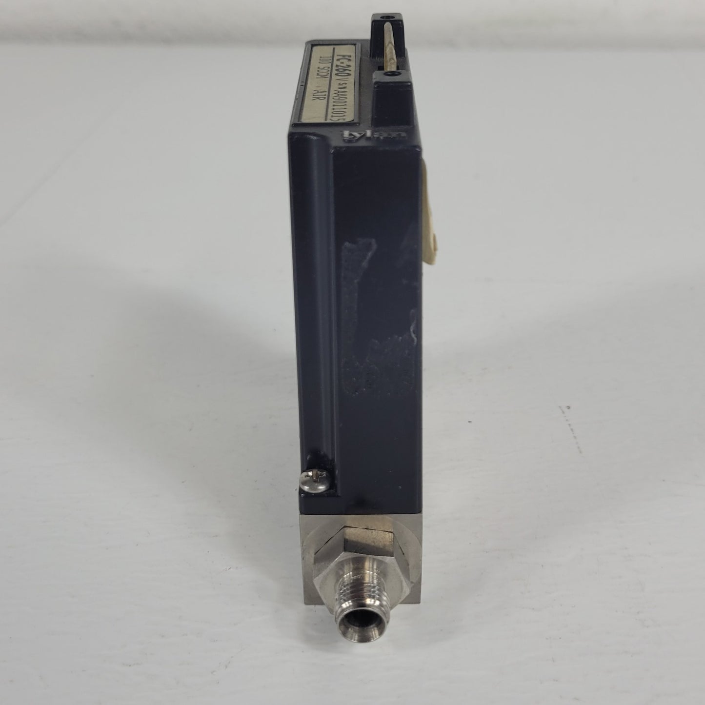 Tylan FC-260V 100SCCM Air Mass Flow Controller 150PSIG Flow Max elastomer-sealed